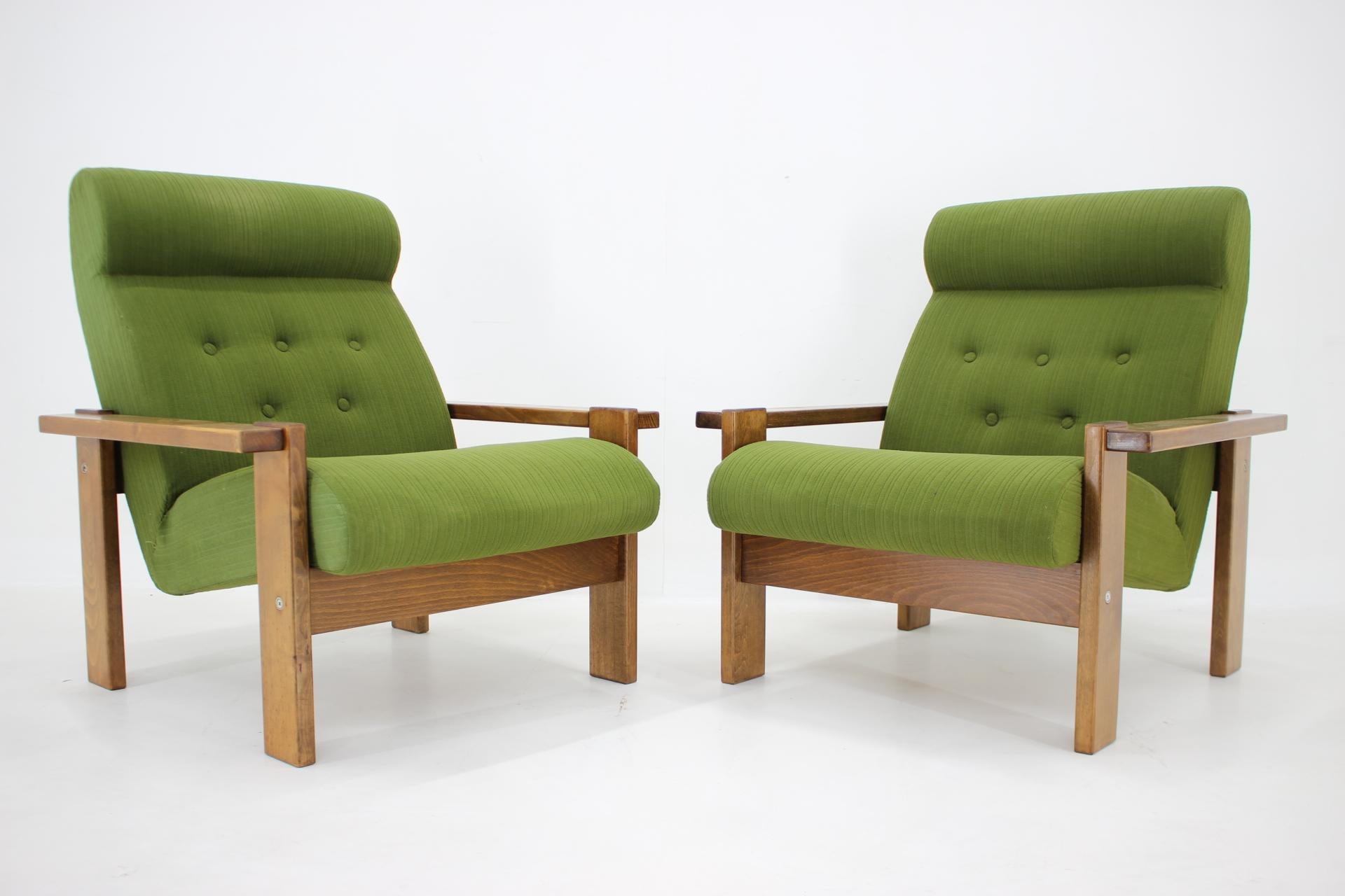 Late 20th Century 1970s Pair of Beech Armchairs, Czechoslovakia For Sale