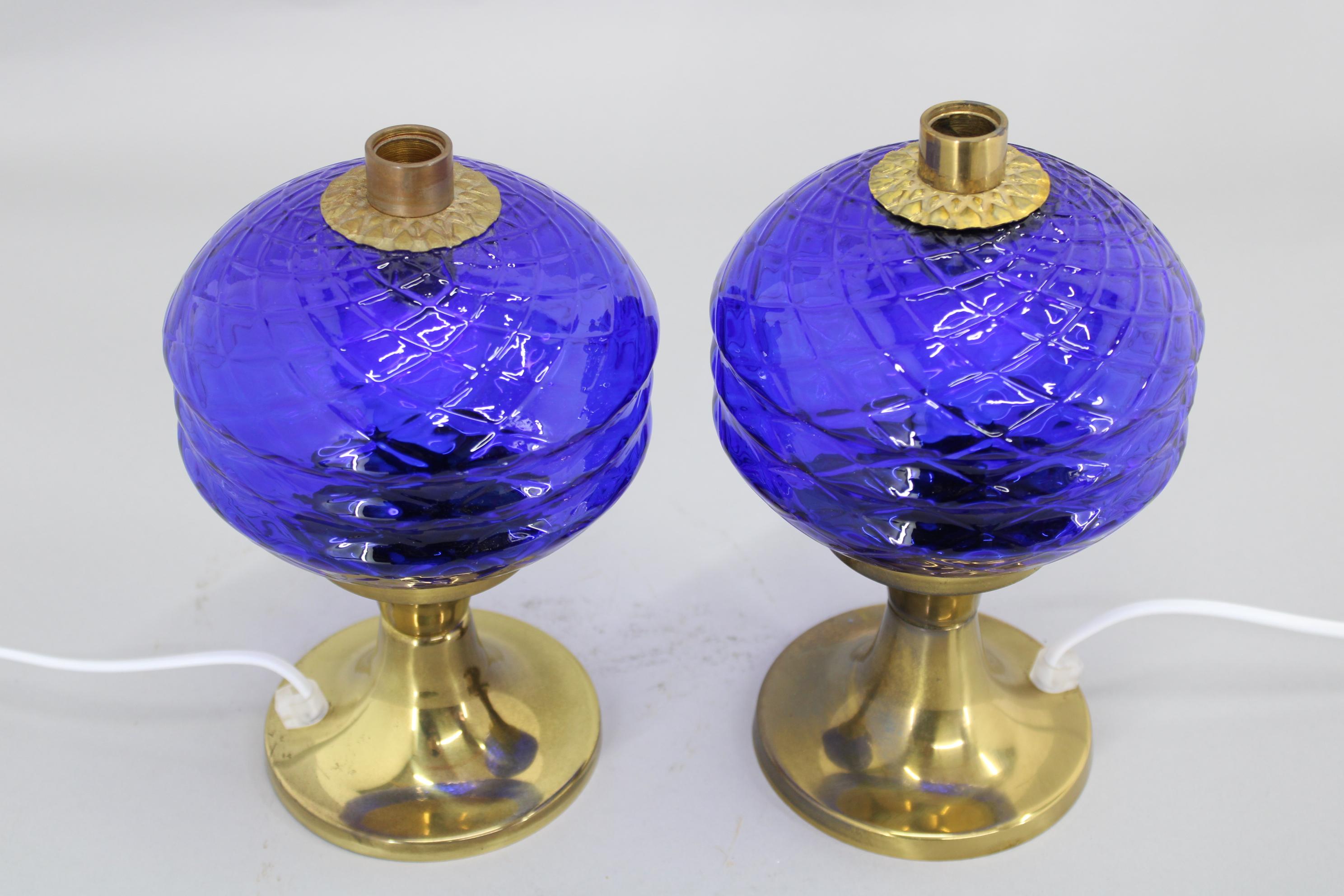 Mid-Century Modern 1970s Pair of Brass and Glass Table Lamps , Czechoslovakia For Sale