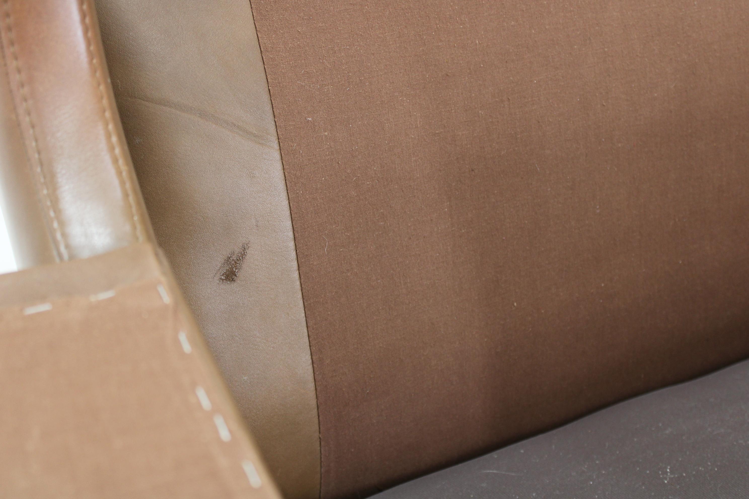 1970s Pair of Brown Leather Armchairs, Denmark For Sale 8