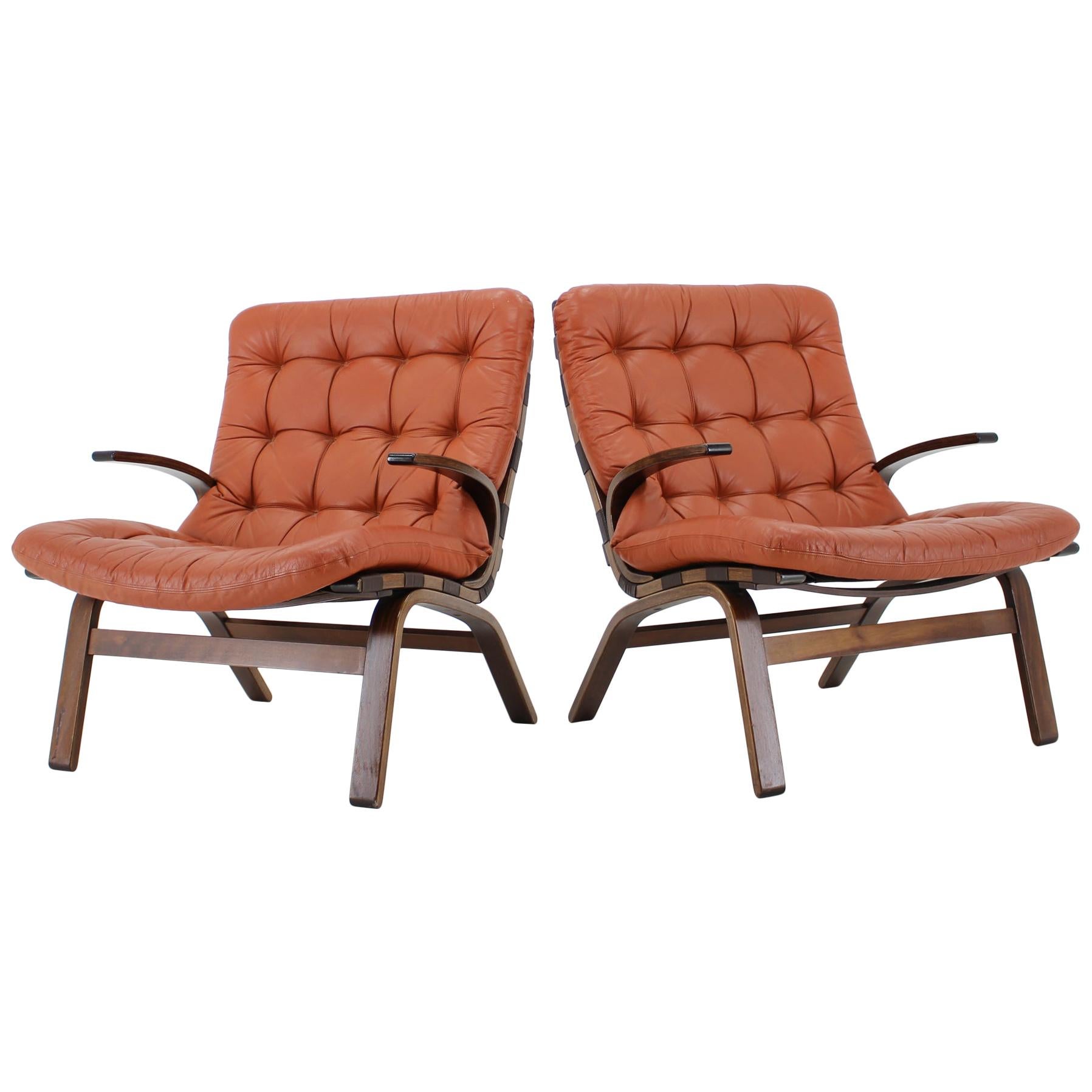 1970s Pair of Danish Bentwood Armchair in Red Leather