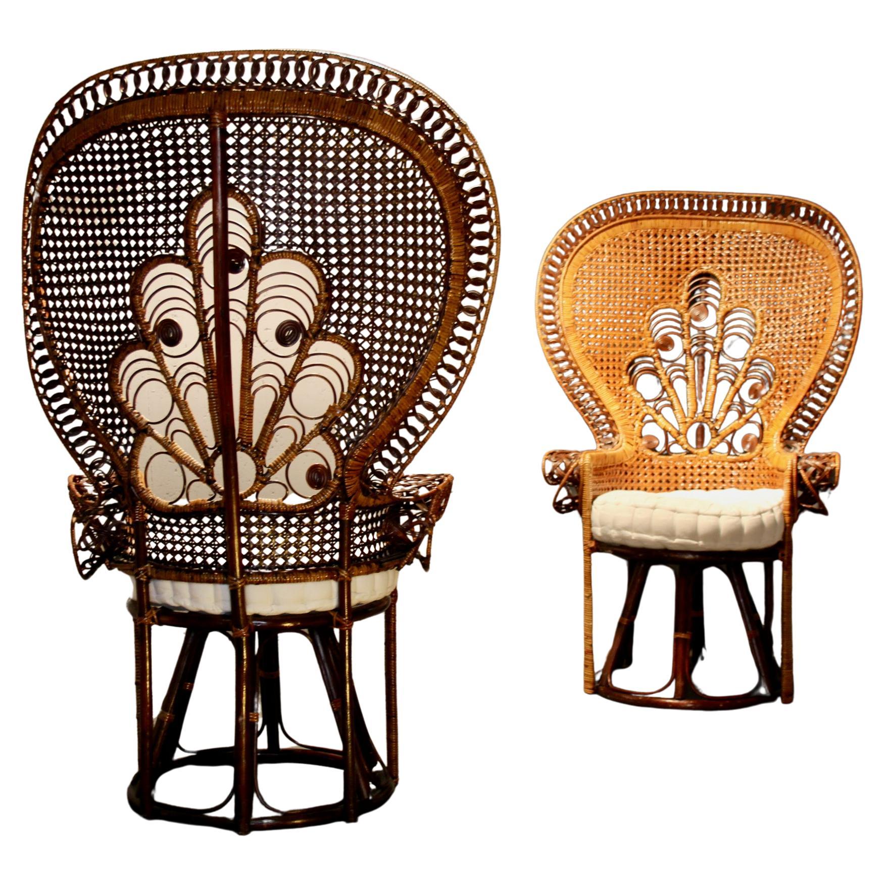 Silla Emmanuelle Peacock de los años 70 en venta