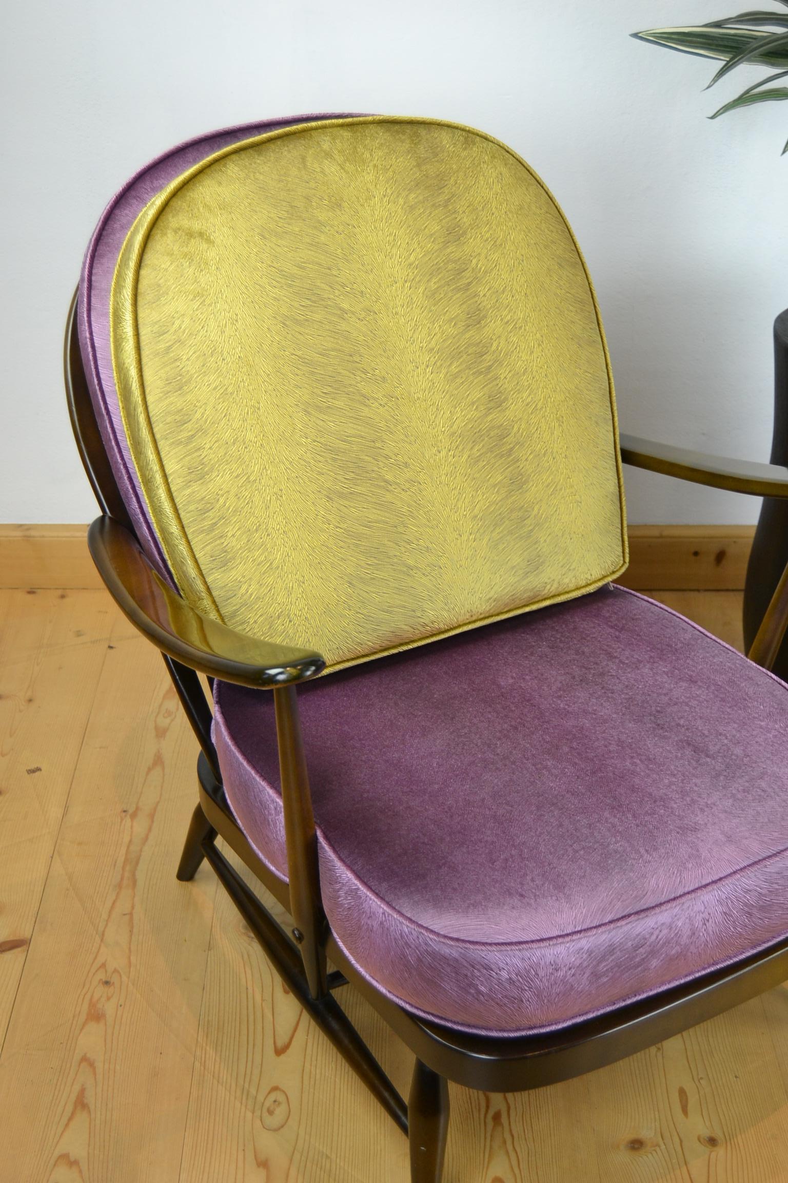 1970s Pair of Ercol Windsor Armchairs, New Cushions Purple Pink Pistoia Velvet For Sale 11