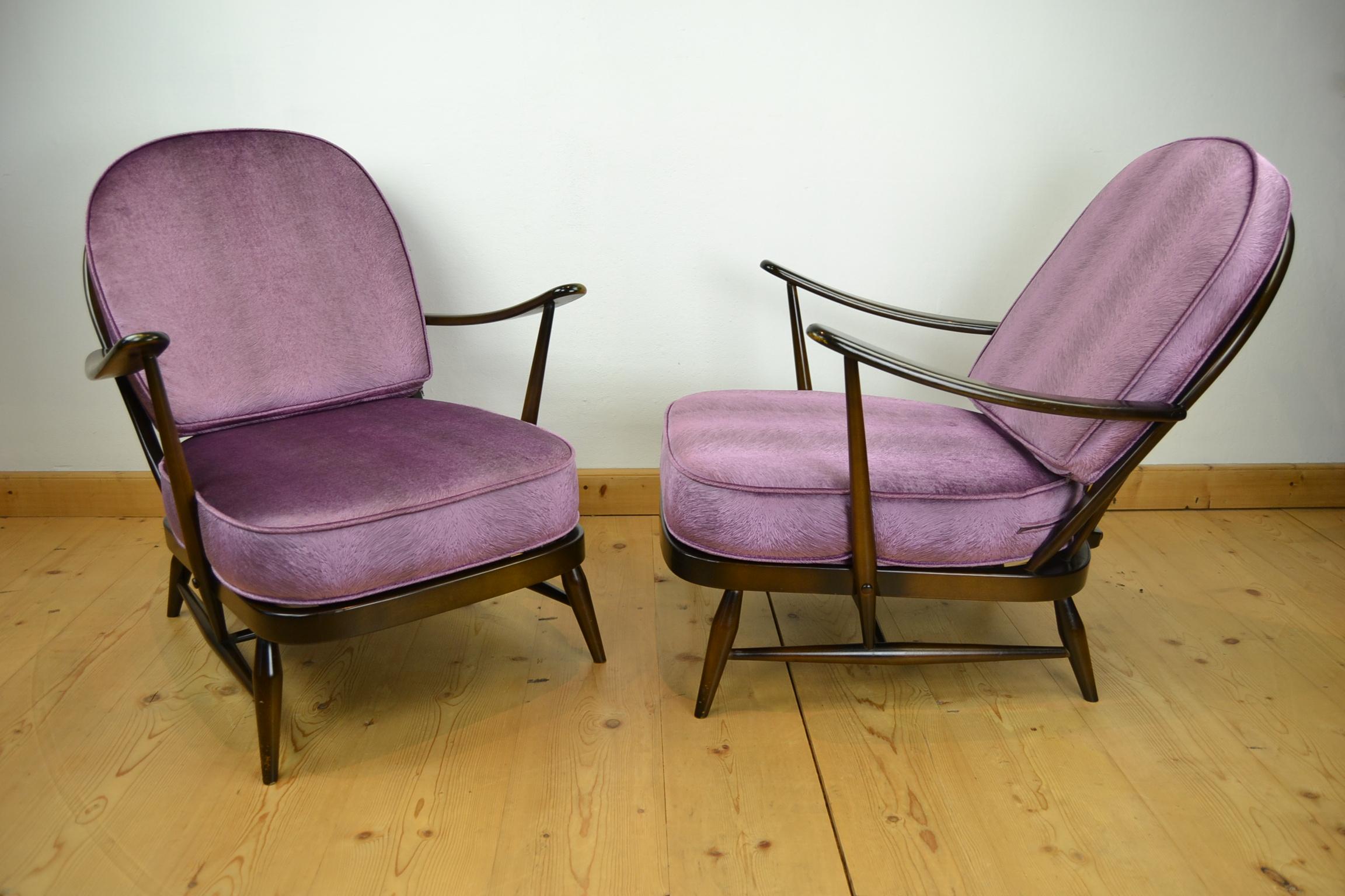 English 1970s Pair of Ercol Windsor Armchairs, New Cushions Purple Pink Pistoia Velvet For Sale