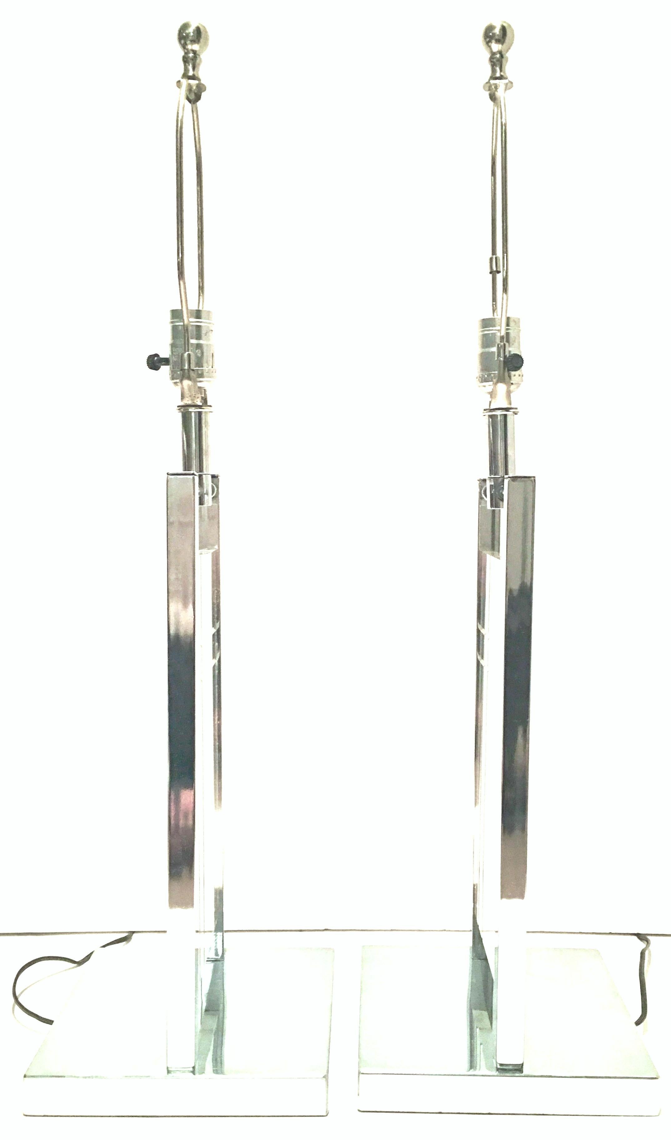 American 1970s Pair of Etched Lucite and Chrome Table Lamps by, George Kovacs For Sale