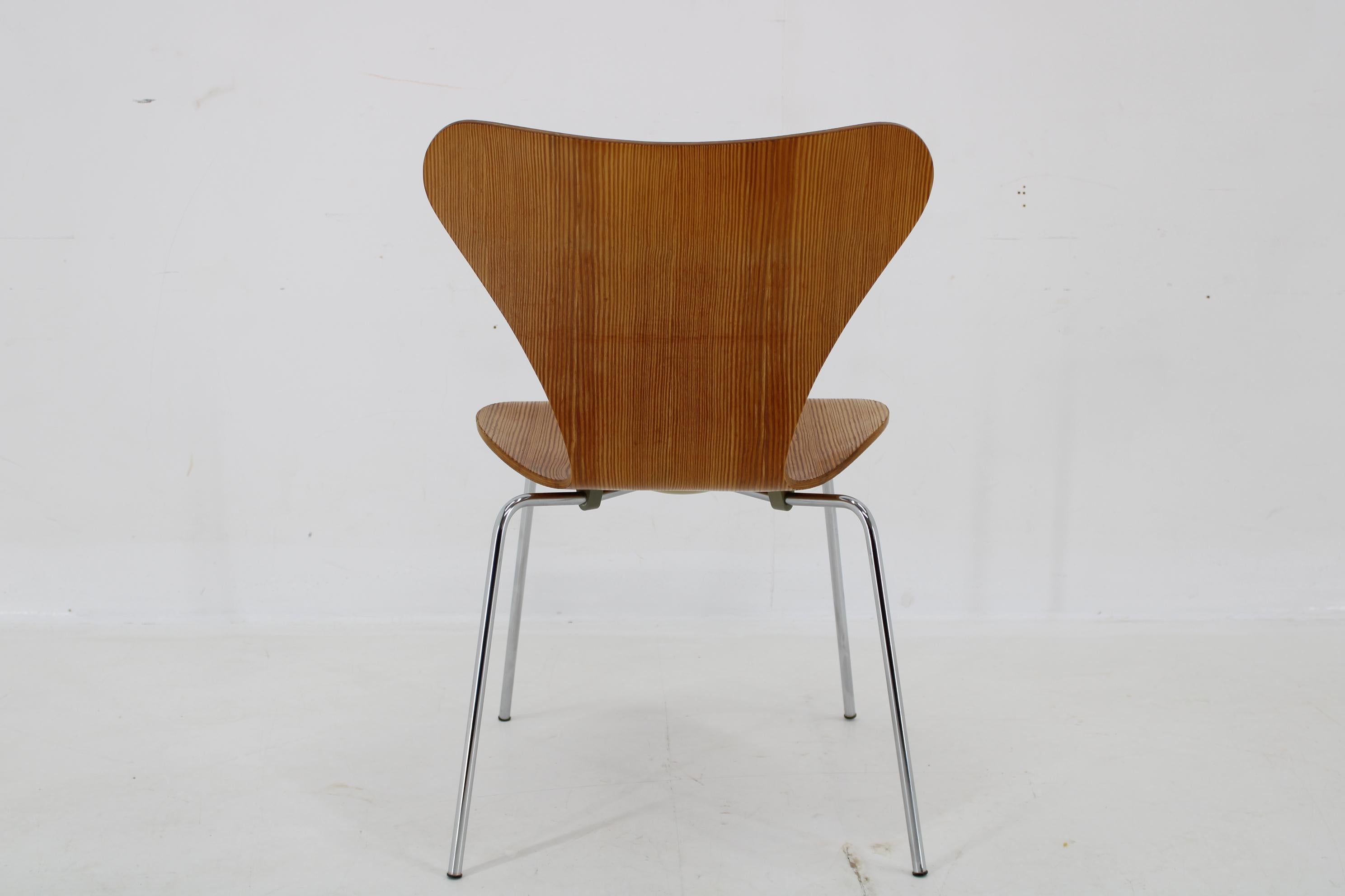 1970 Paire de 7 chaises Fritz Hansen en Wood Wood, Danemark  6