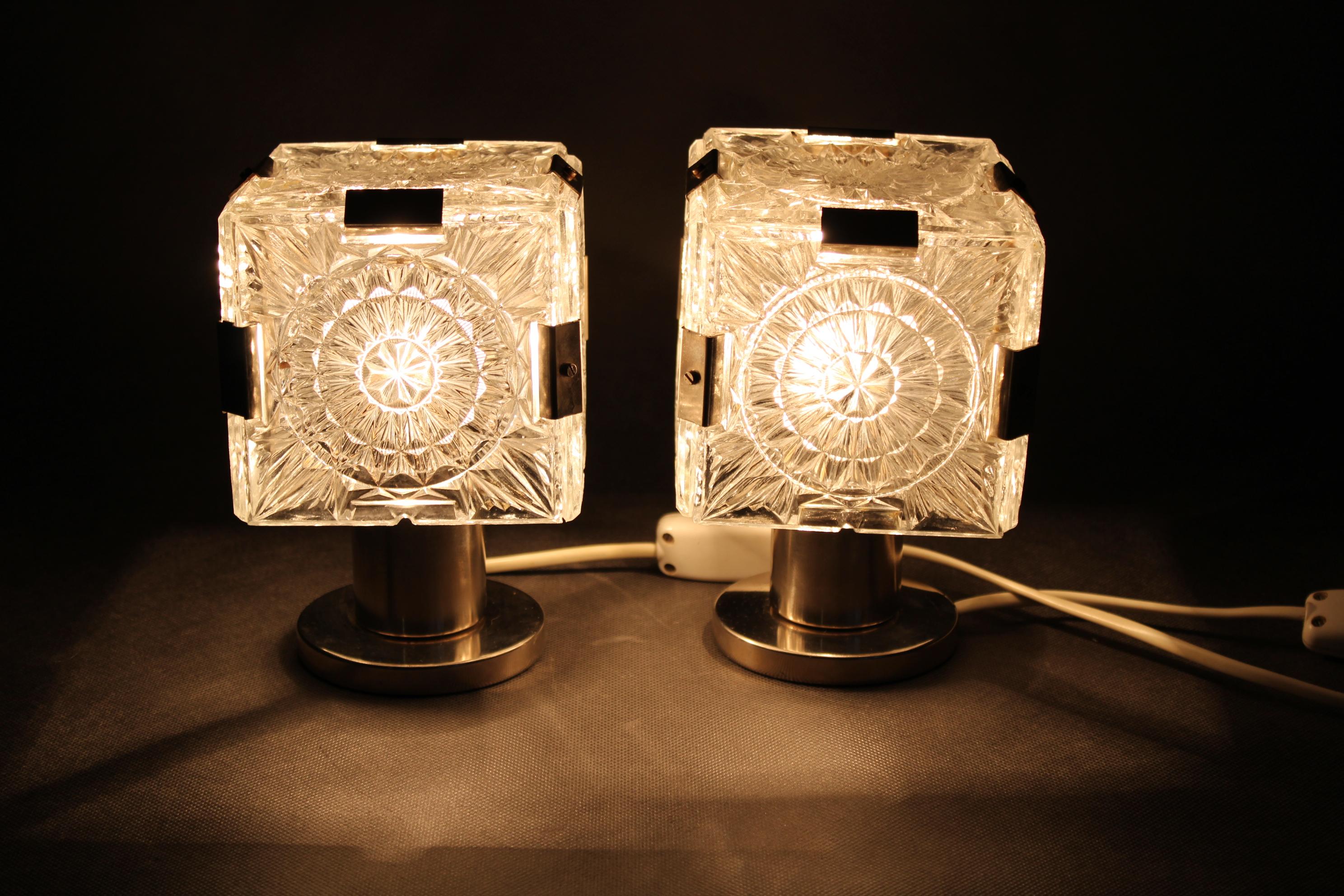 Paar Glas-Tischlampen von Kamenicky Senov, Tschechoslowakei, 1970er Jahre im Angebot 4