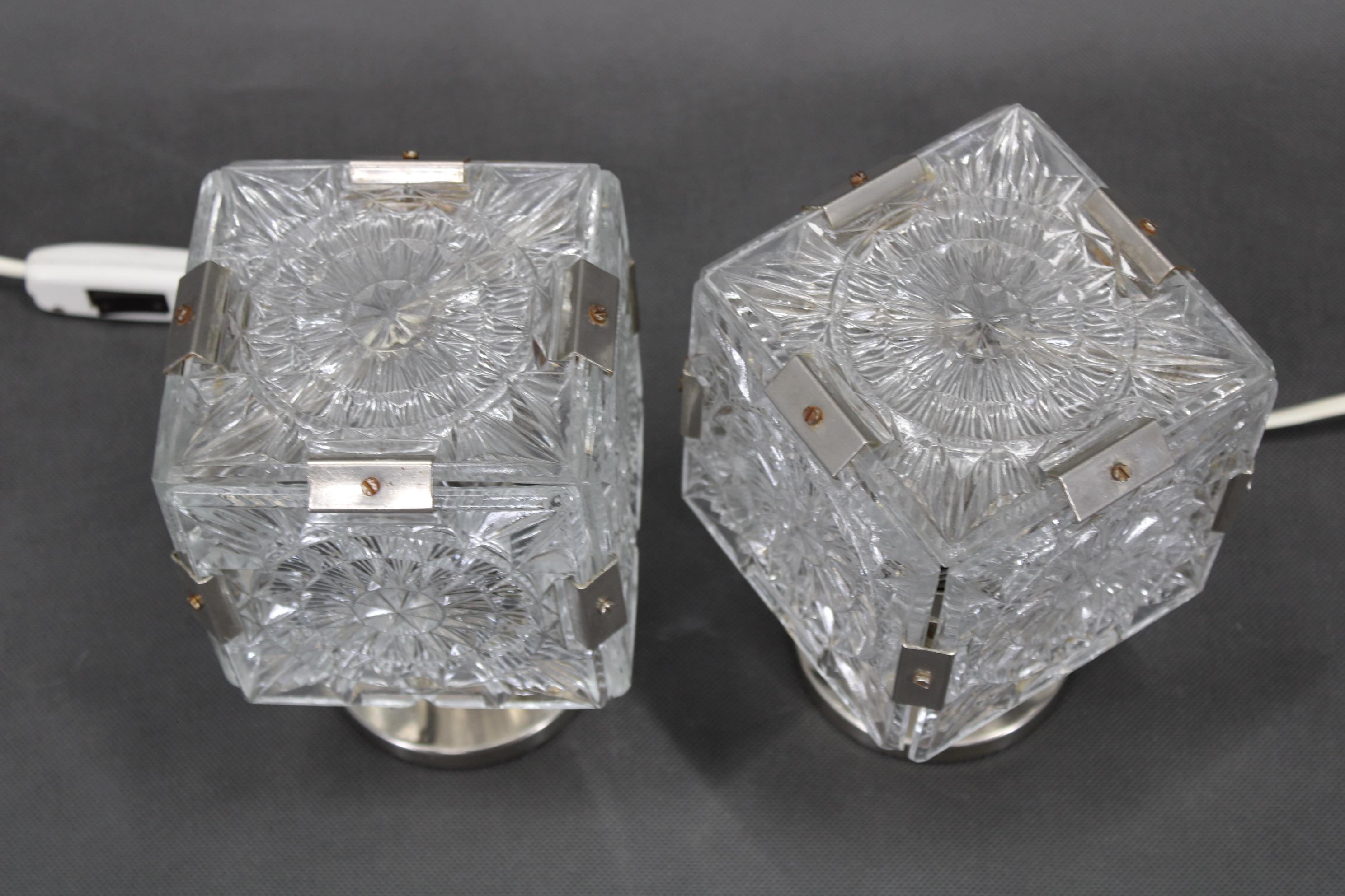 Paar Glas-Tischlampen von Kamenicky Senov, Tschechoslowakei, 1970er Jahre im Angebot 1