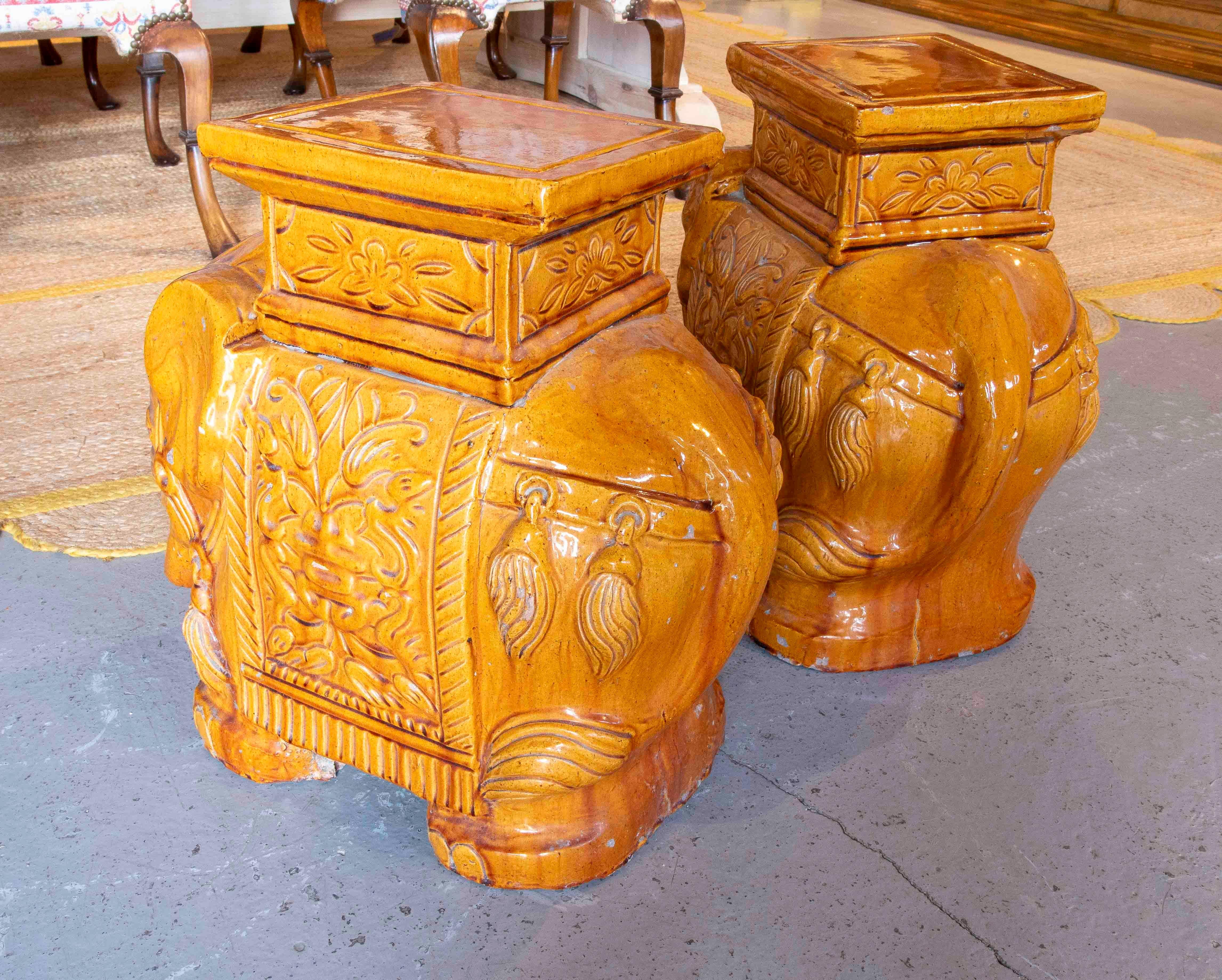 1970s Pair of Glazed Ceramic Elephant Table/Stools, Asian Style For Sale 5