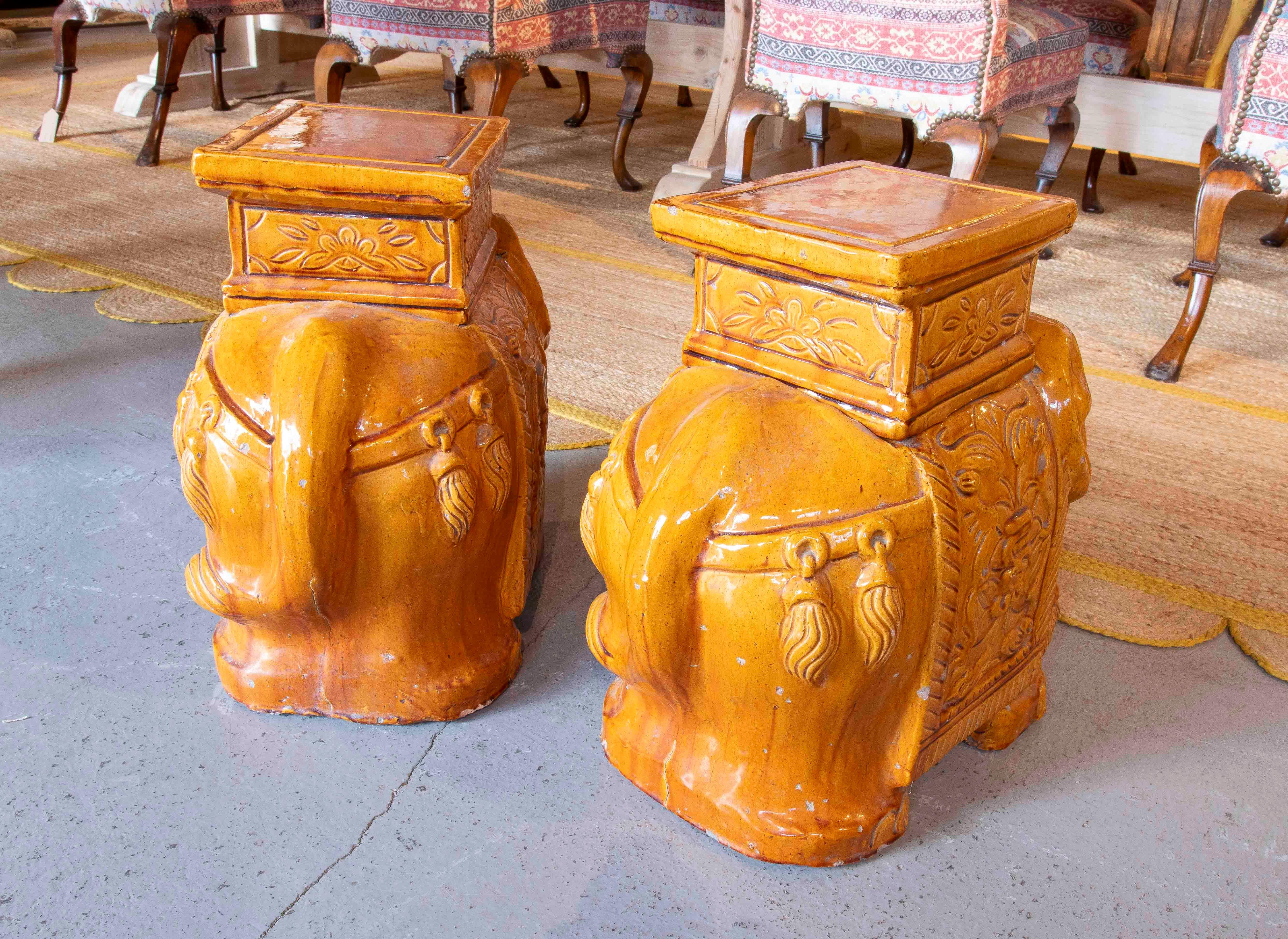 1970s Pair of Glazed Ceramic Elephant Table/Stools, Asian Style For Sale 4