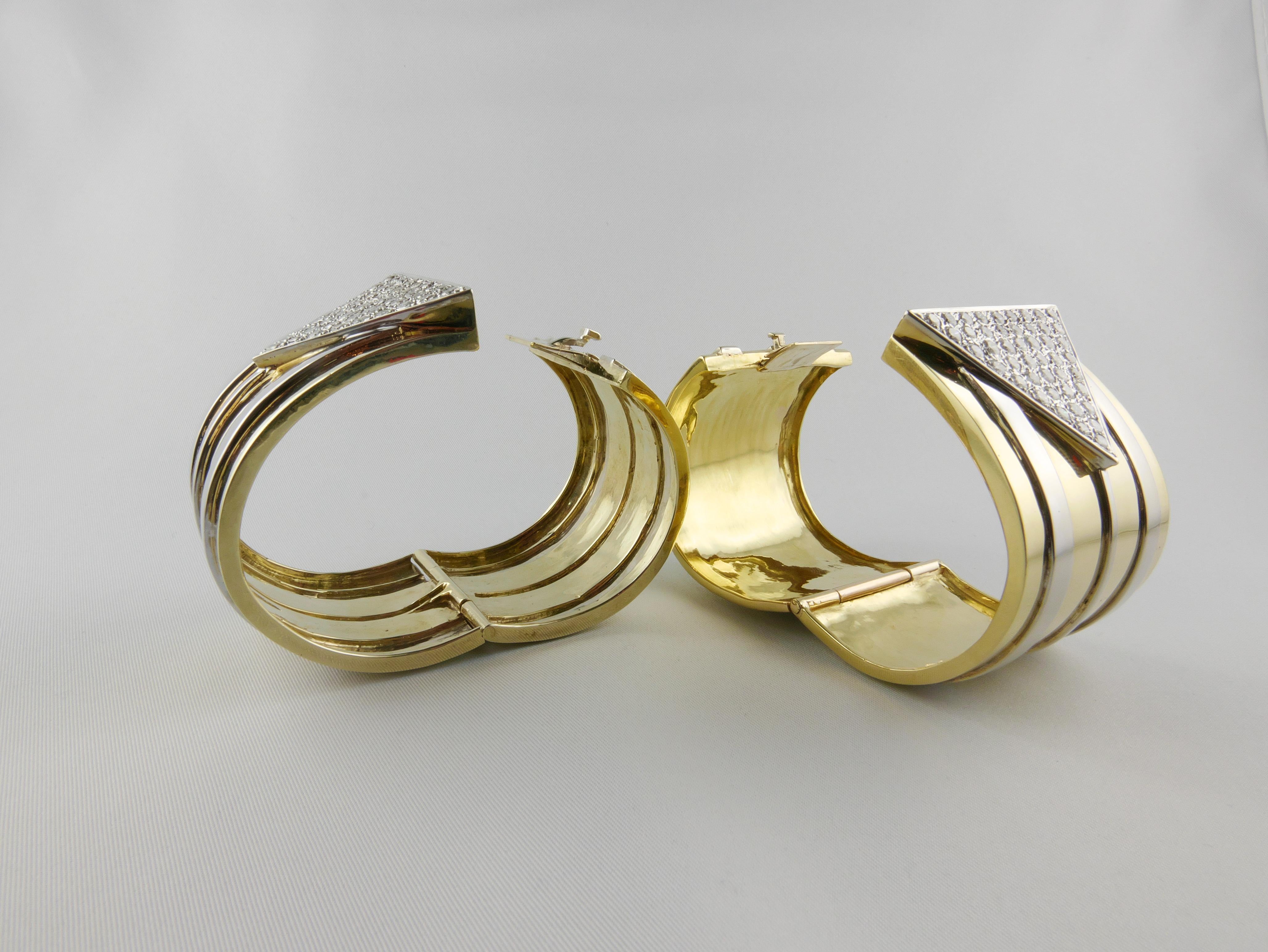 Round Cut 1970s Pair of Gold and Diamond Cuffs