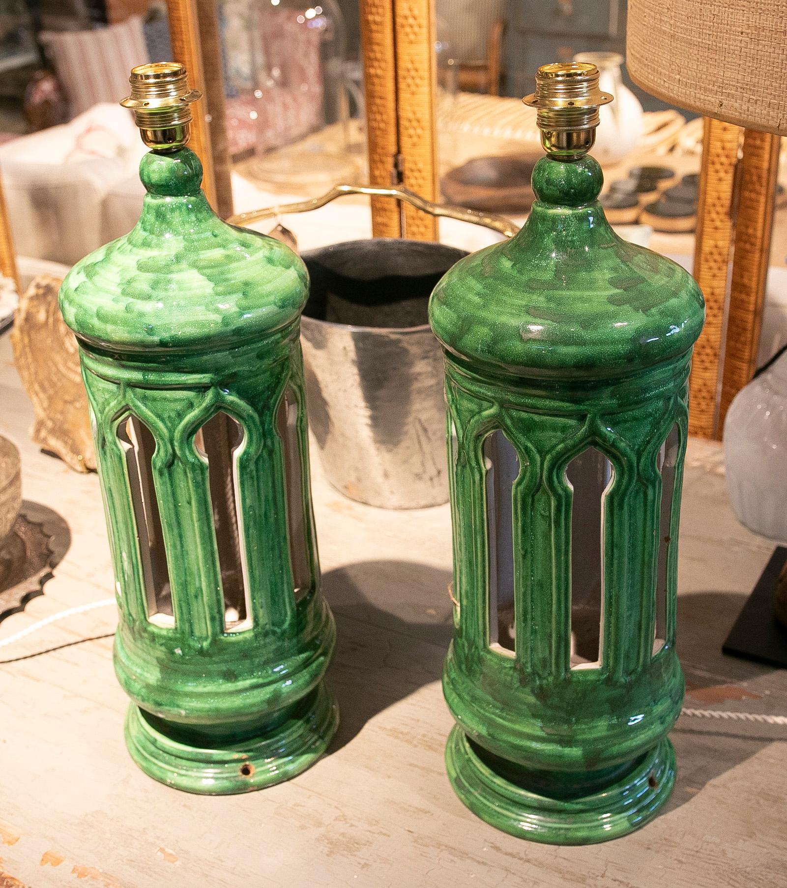 1970s Pair of Green Glazed Ceramic Lamps  For Sale 7