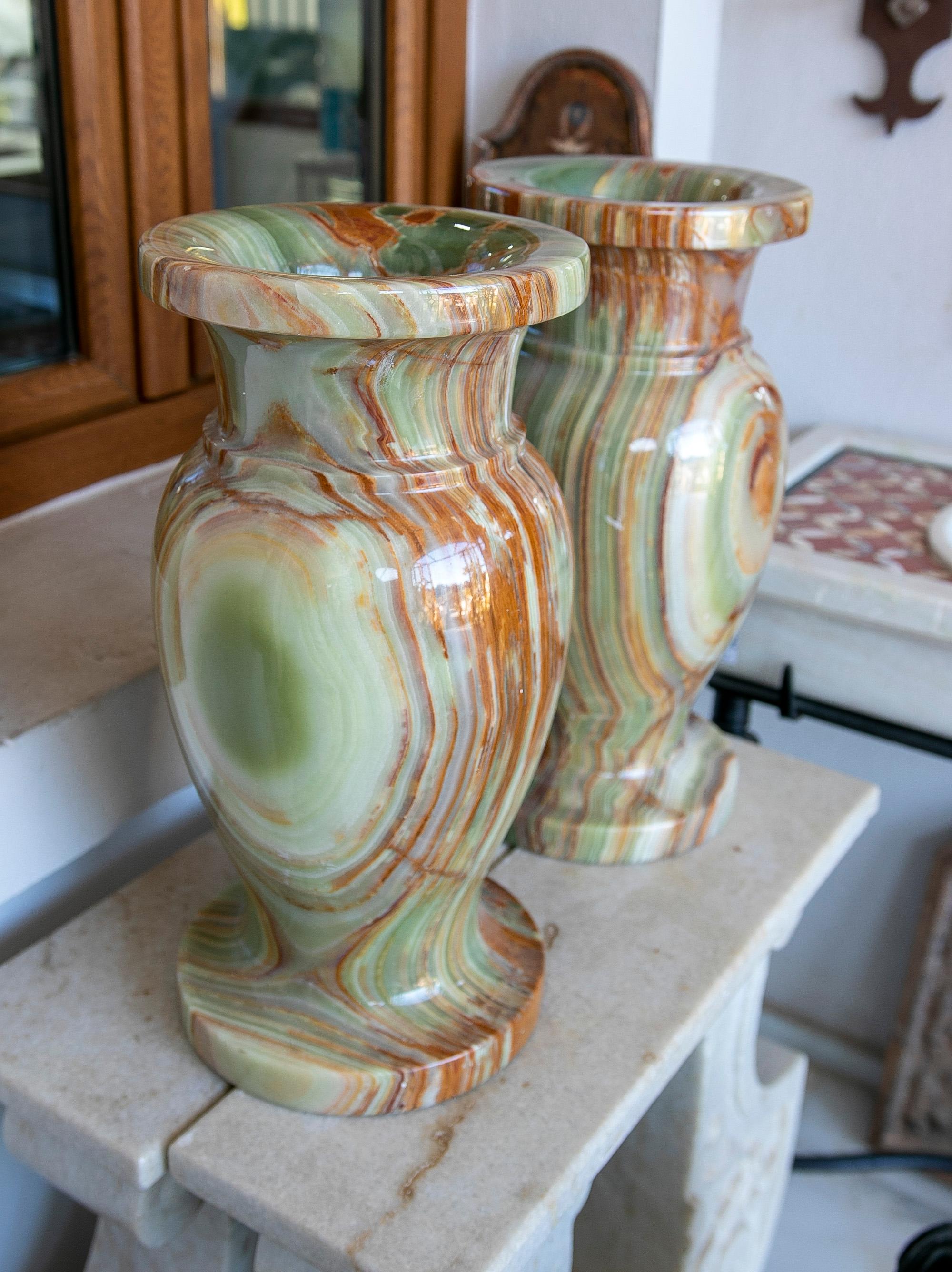 1970s Pair of Green Onyx and Brown Onyx Vases  6