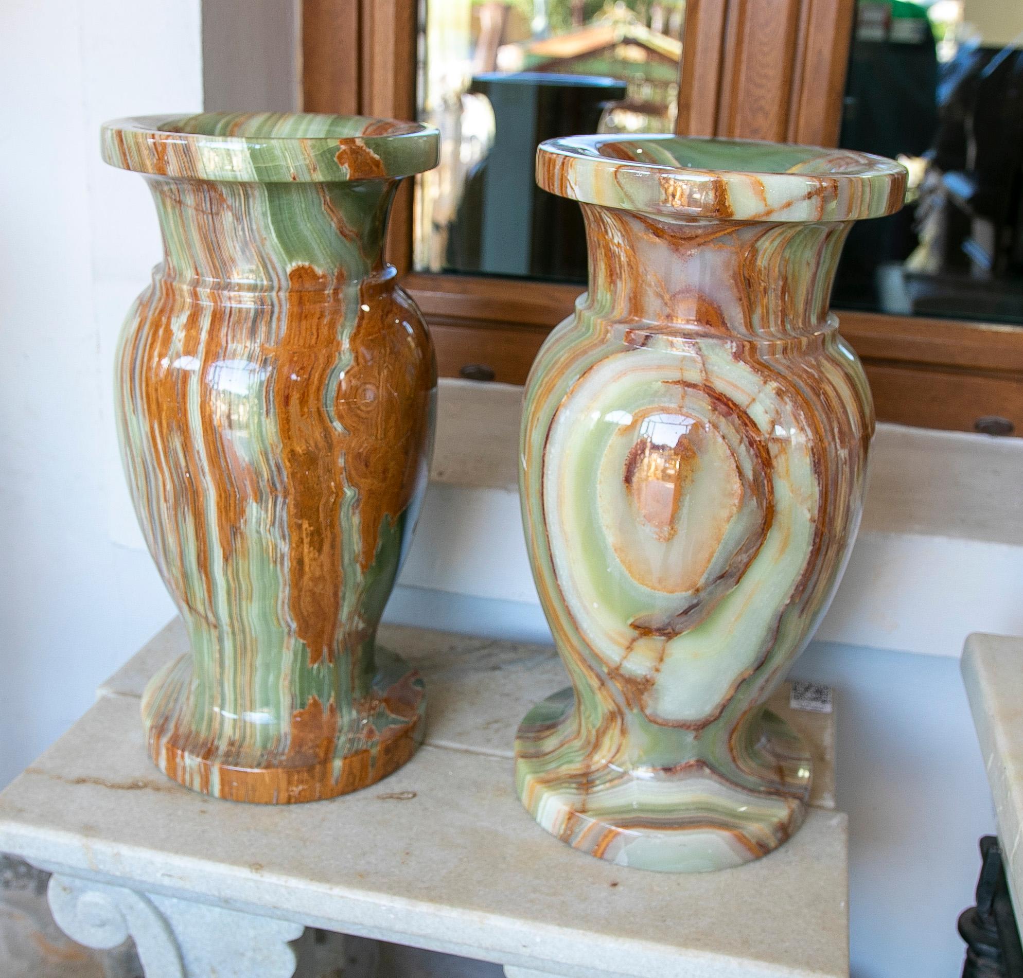 1970s Pair of Green Onyx and Brown Onyx Vases 