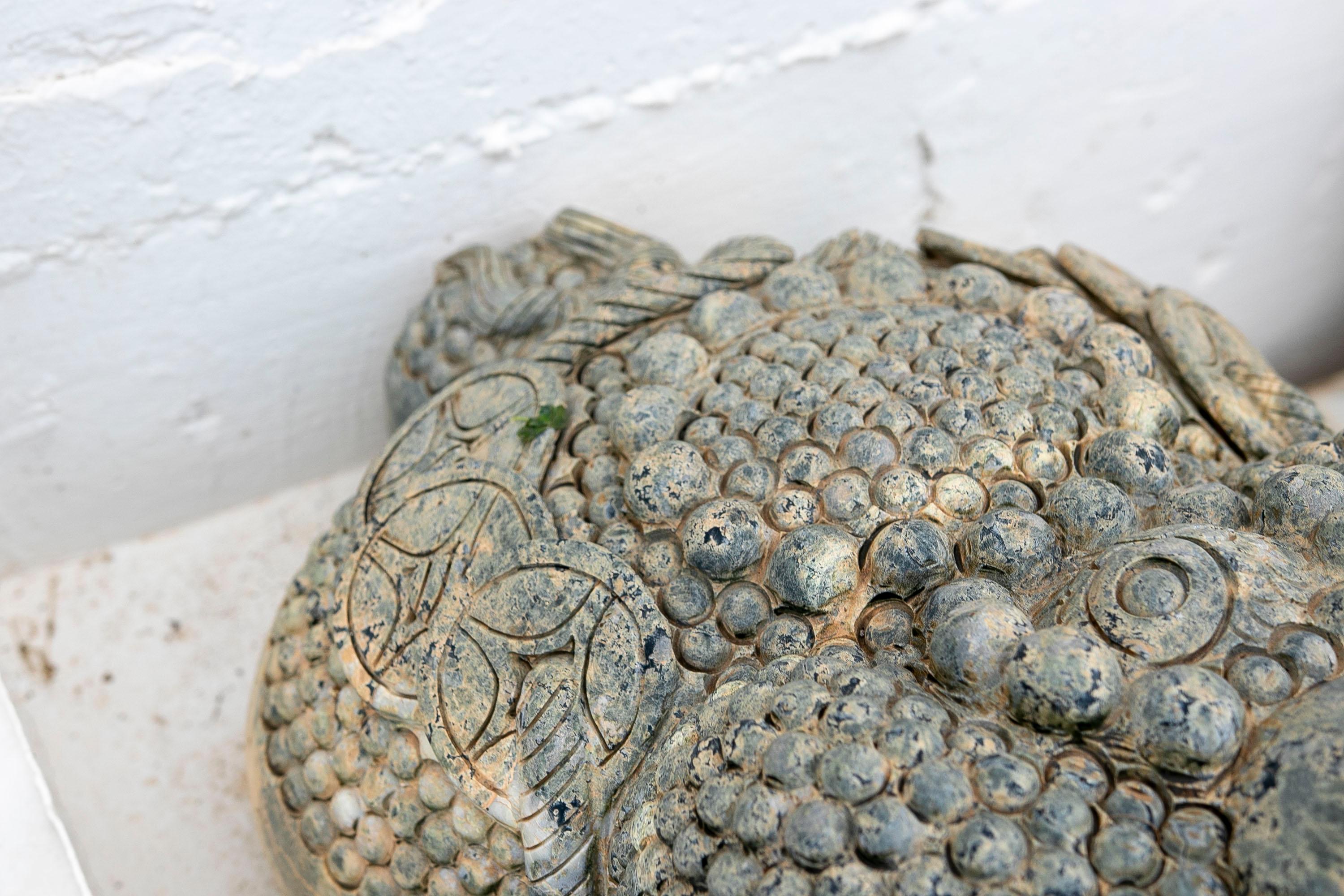 1970s Pair of Hand-Carved Green Marble Frogs  For Sale 13