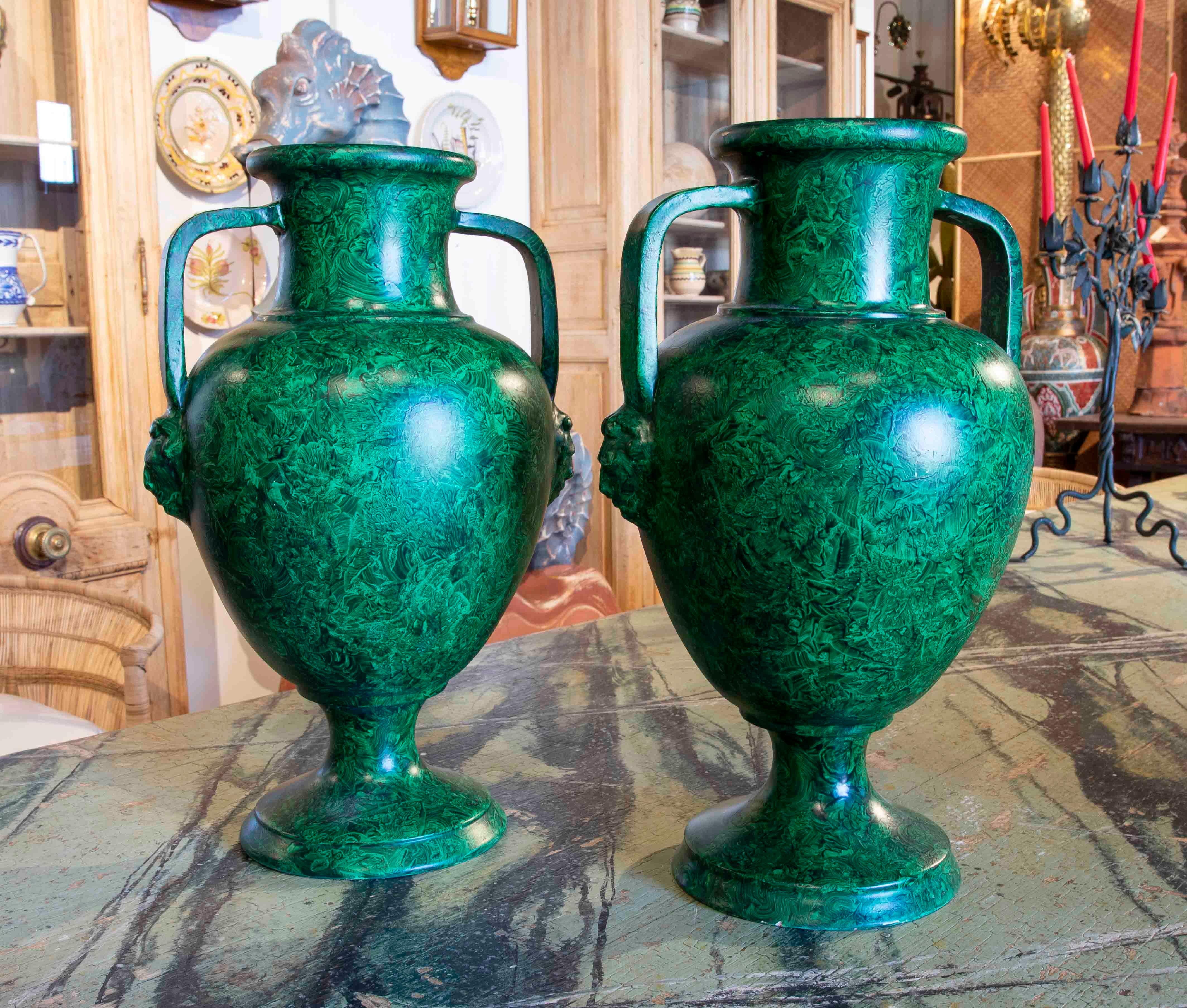 French 1970s Pair of Hand Painted Ceramic Cups Imitating Malachite For Sale