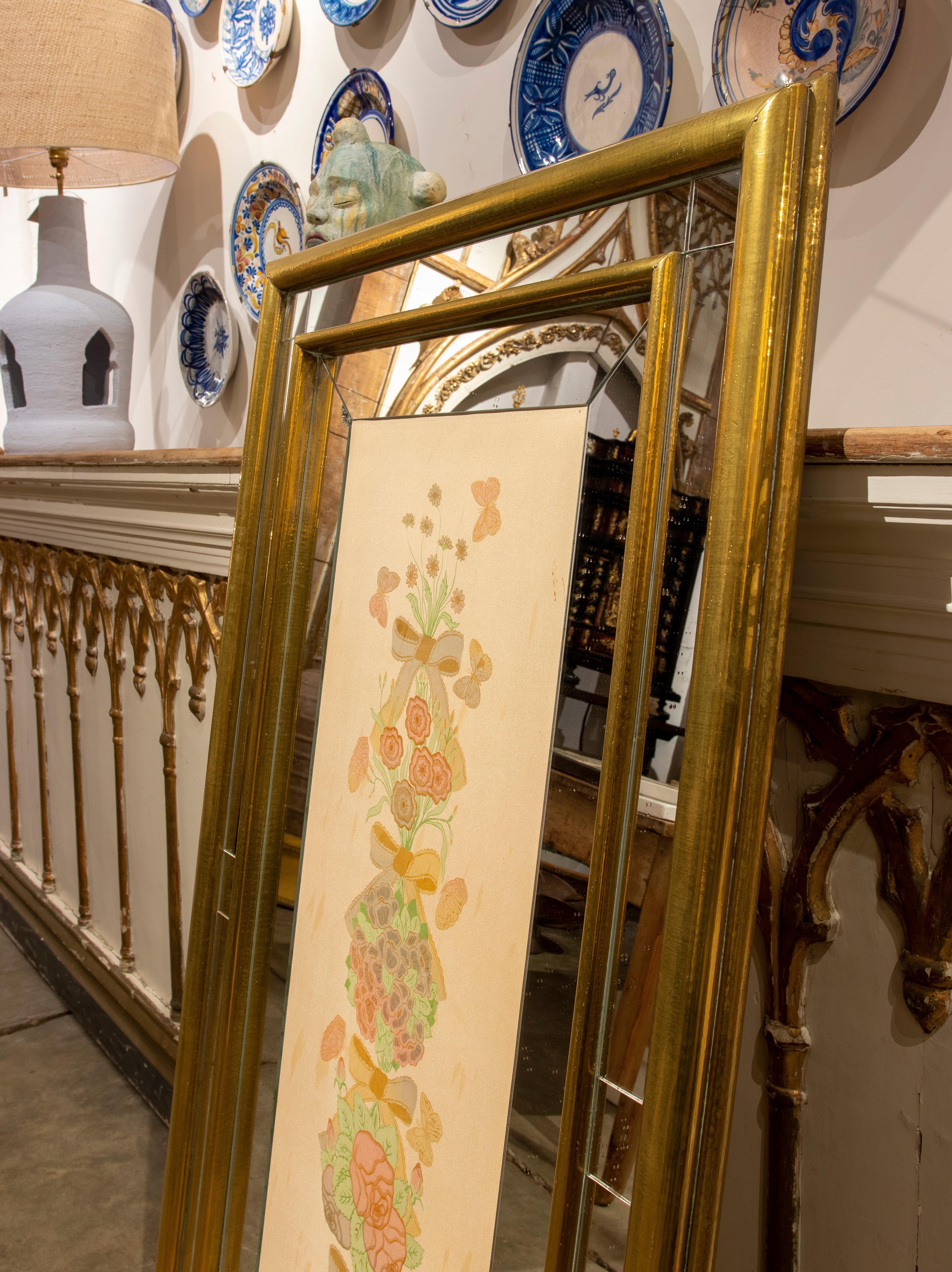 1970s, Pair of Hand-Painted Flower Paintings on Silk with Brass Plated Frames For Sale 11