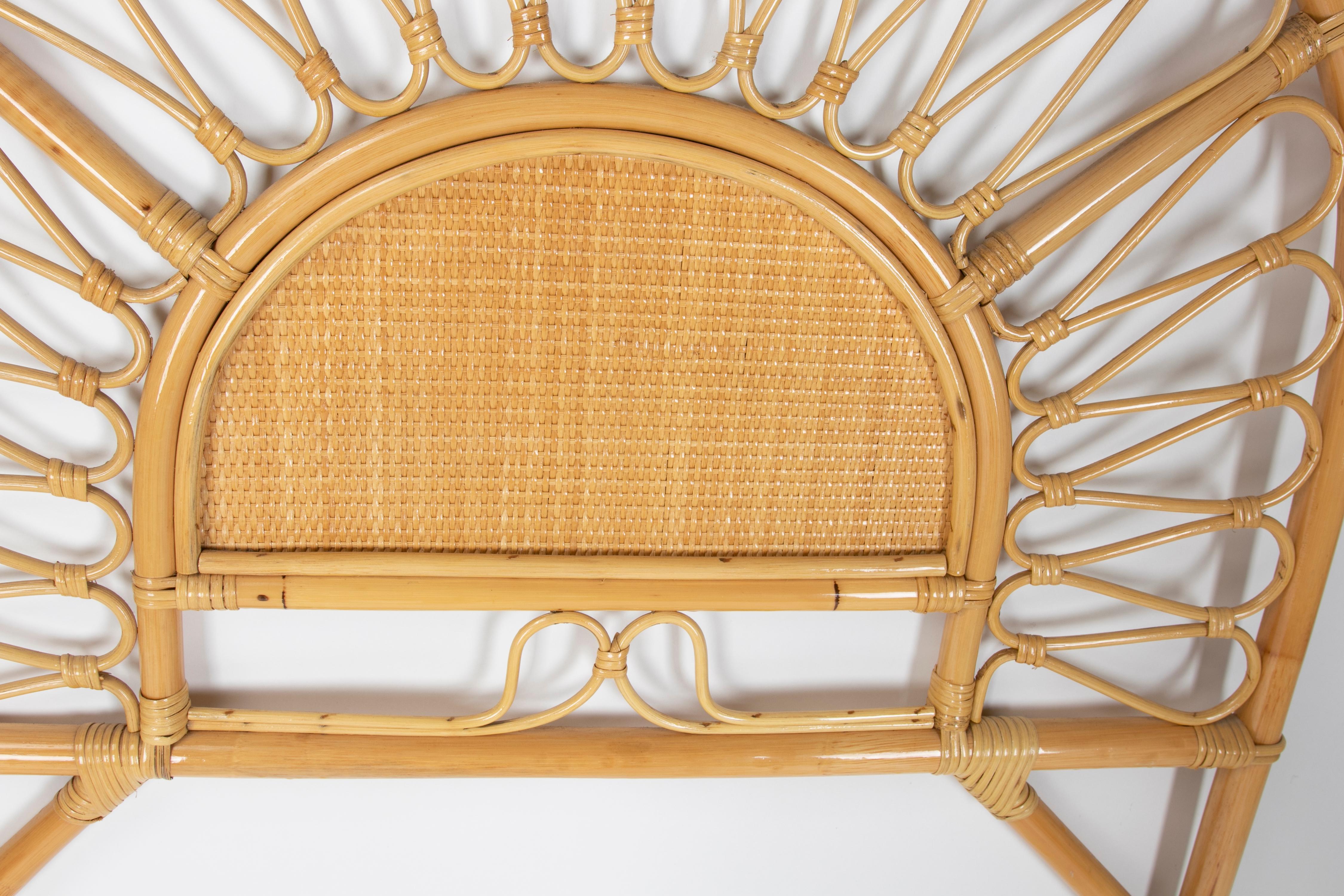 1970s Pair of Handmade Headboards Made in Bamboo and Wicker For Sale 4