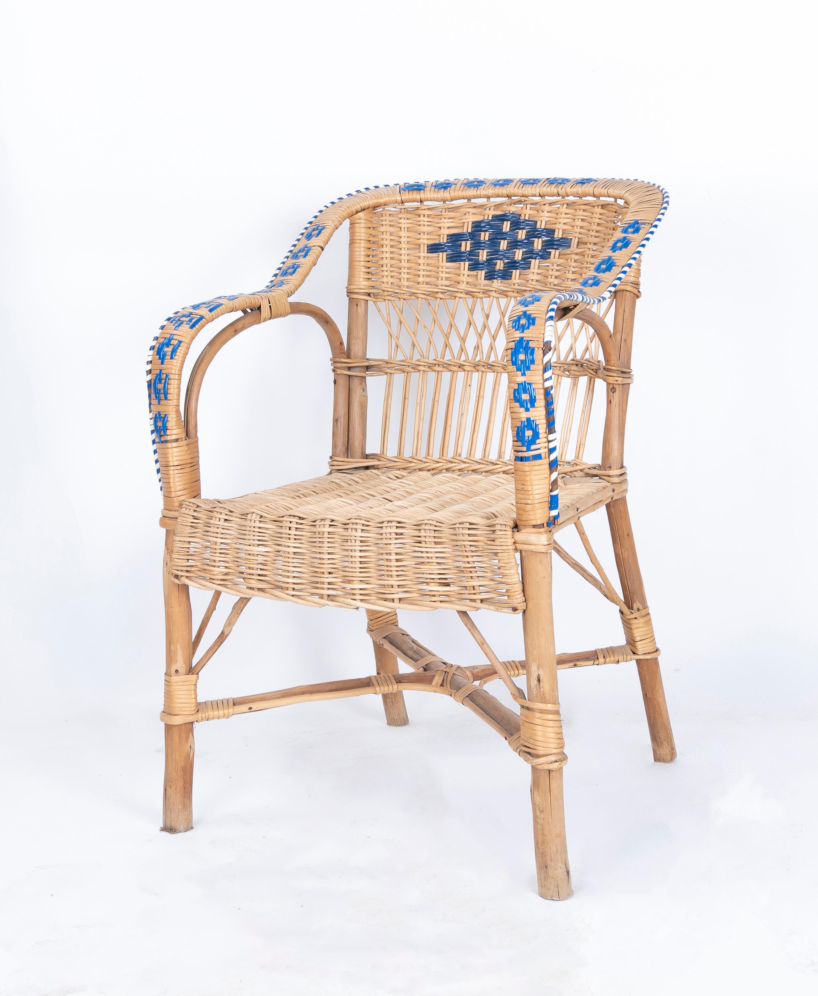 1970s Pair of Handmade Wooden and Wicker Chairs  6