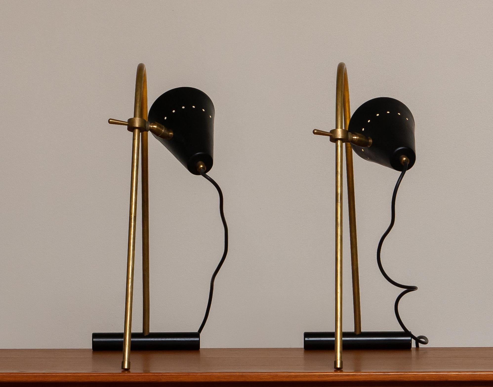 1970s, Pair of Italian Arch Shaped Table Lamps in Brass, Italy 4