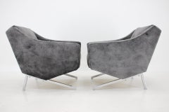 Paire de fauteuils de design italien des années 1970