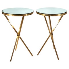 1970s Pair of Italian design brass  and glass tripod base side tables