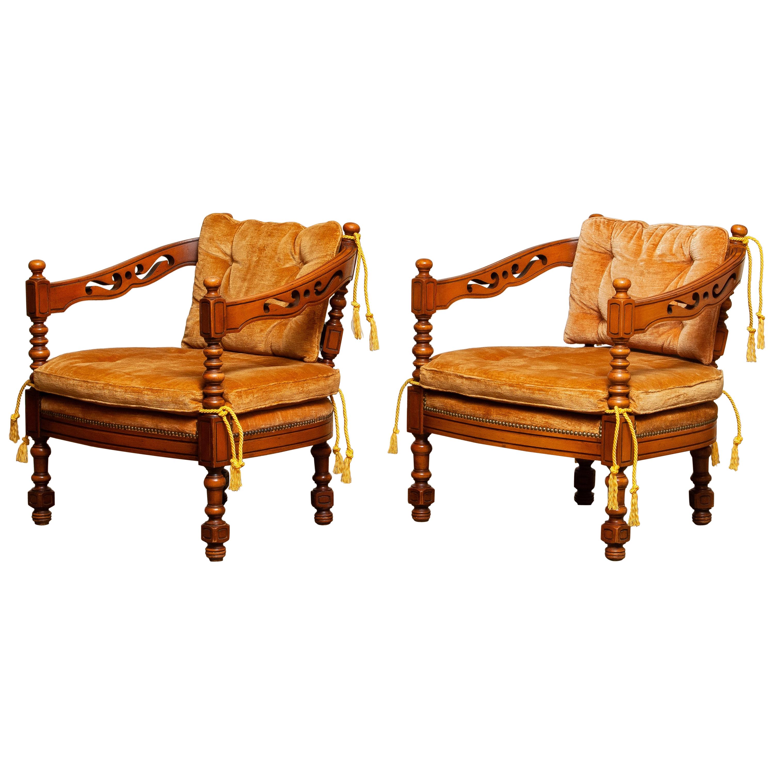 Art Deco 1970s, Pair of Italian Giorgetti Arm Lounge Chairs of the Gallery Collection