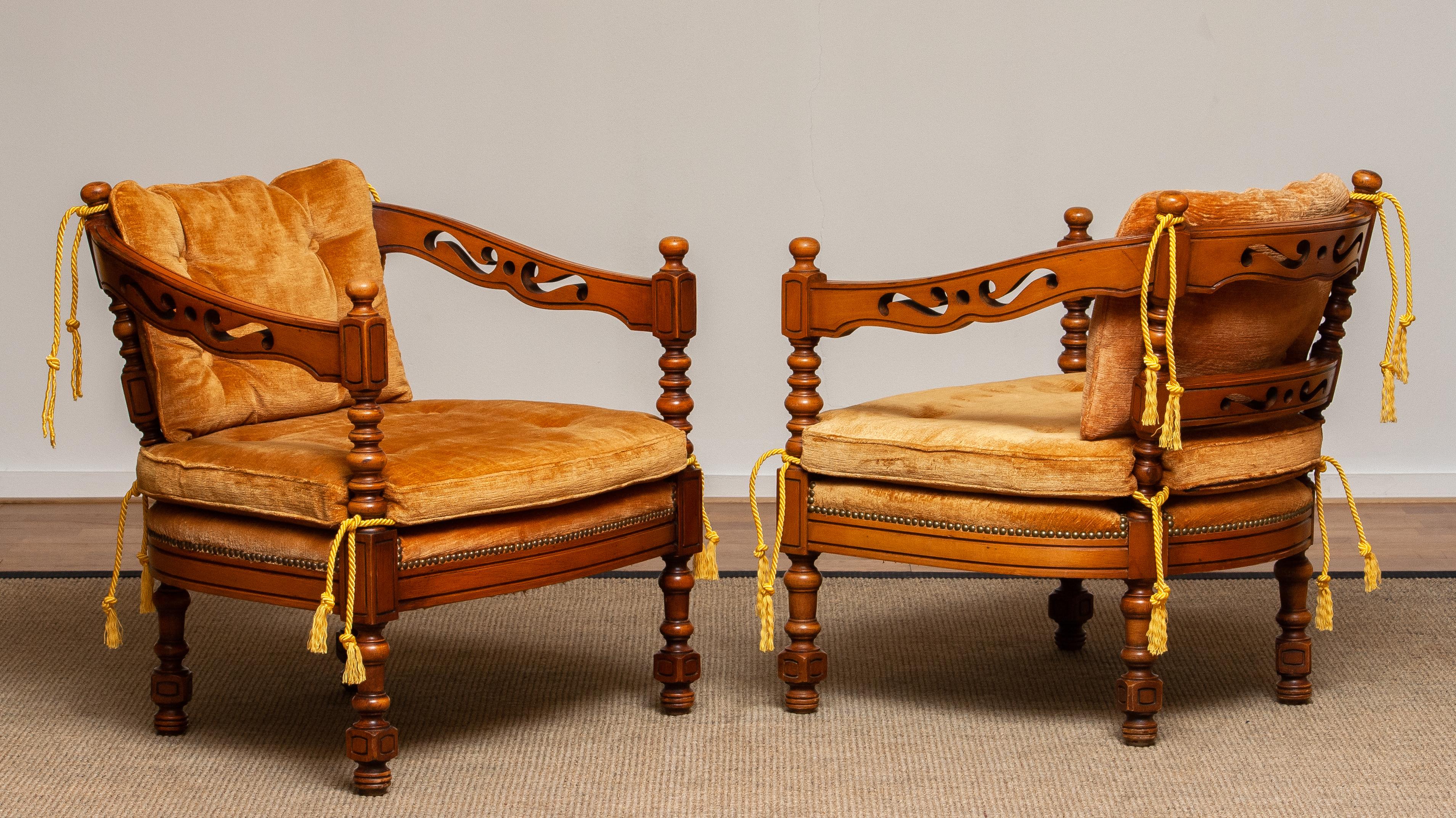 1970's, Pair of Italian Giorgetti Arm / Lounge Chairs of the Gallery Collection 1