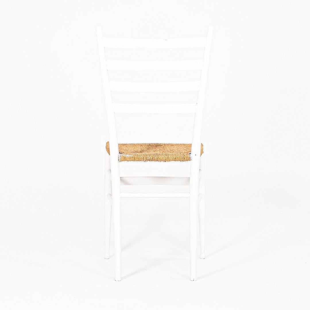 1970s Pair of Italian Ladder back White Chairs in the style of Gio Ponti For Sale 3