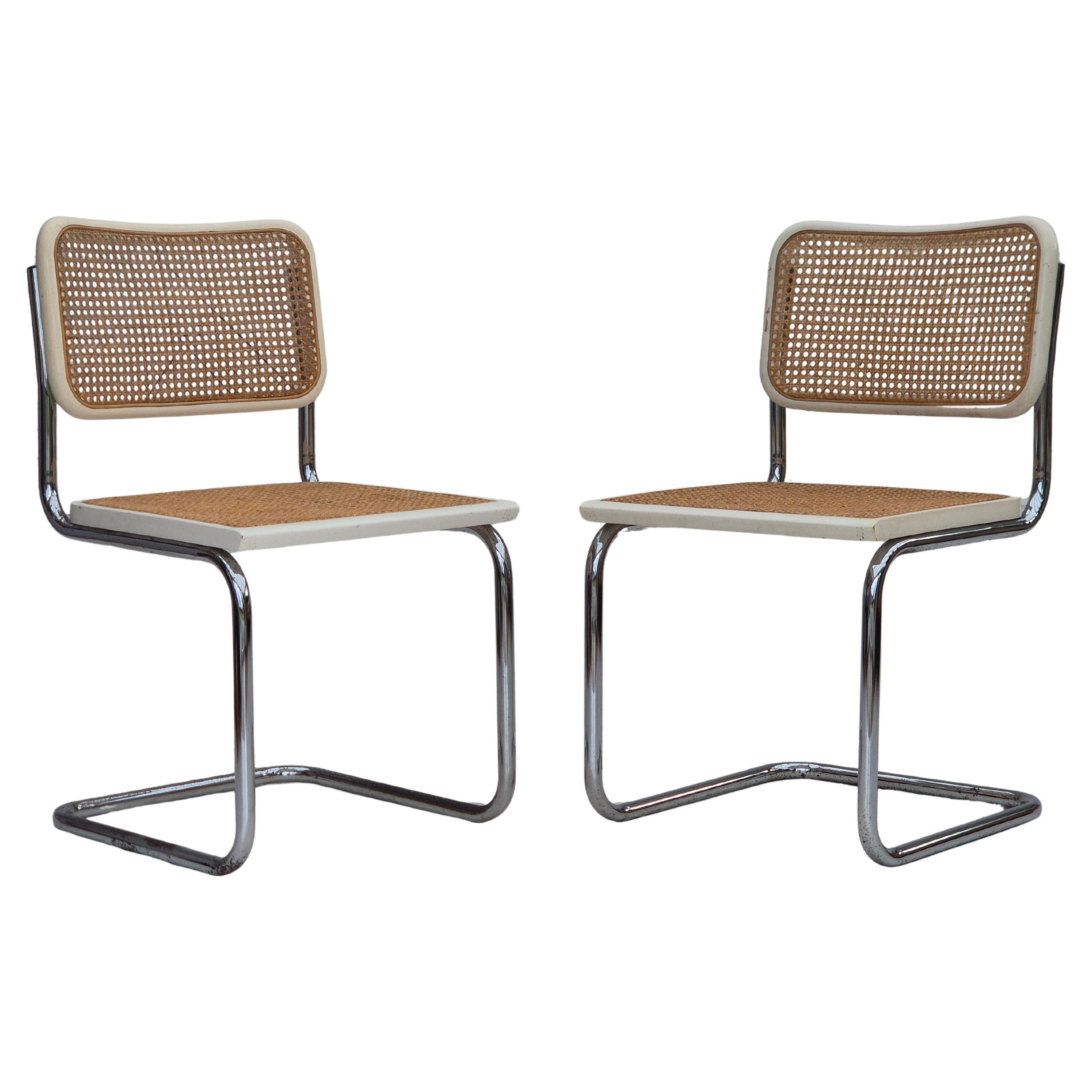 1970s, pair of Italian vintage chairs, Bauhaus style, original condition. For Sale
