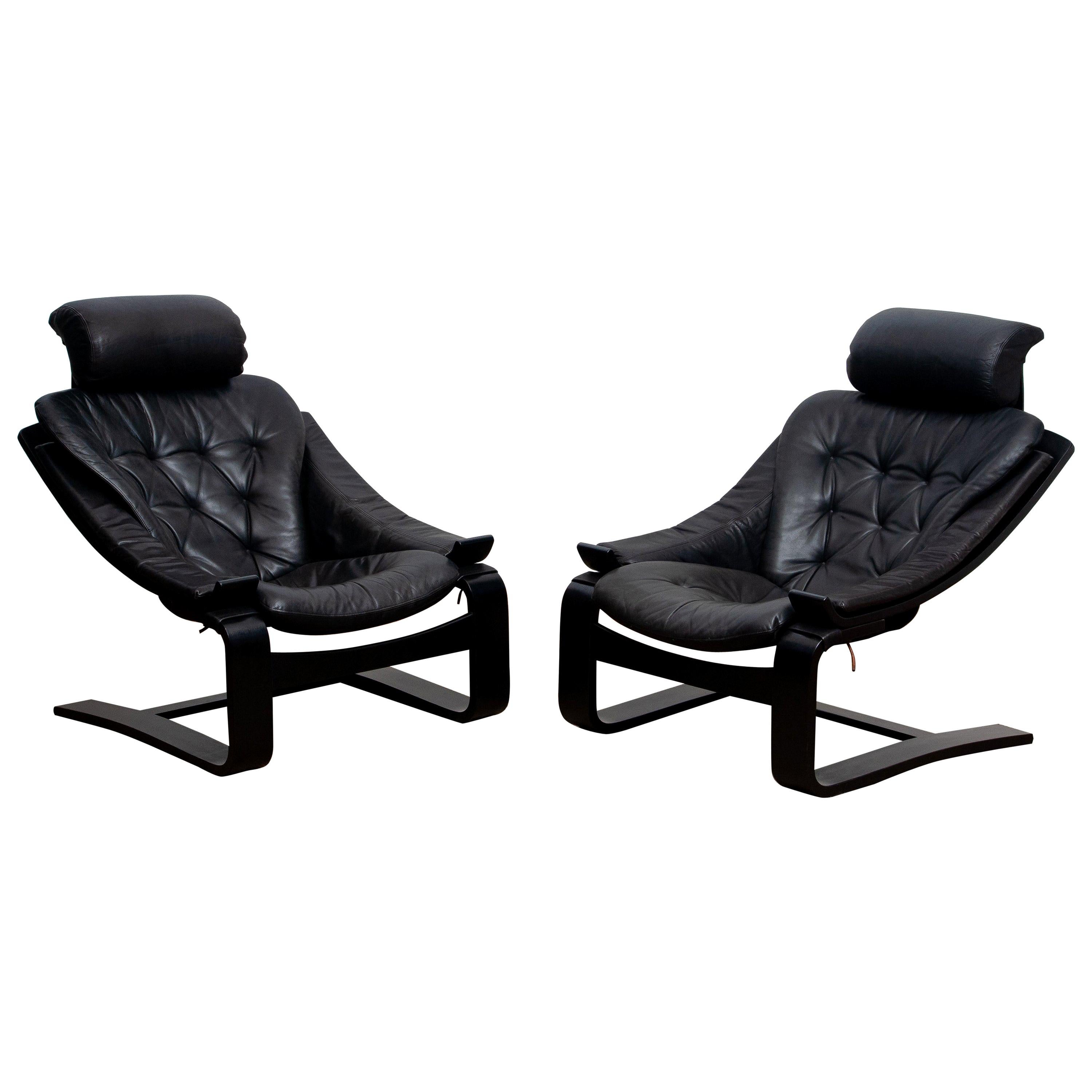 Set of two extremely comfortable black lounge / easy chairs, model 