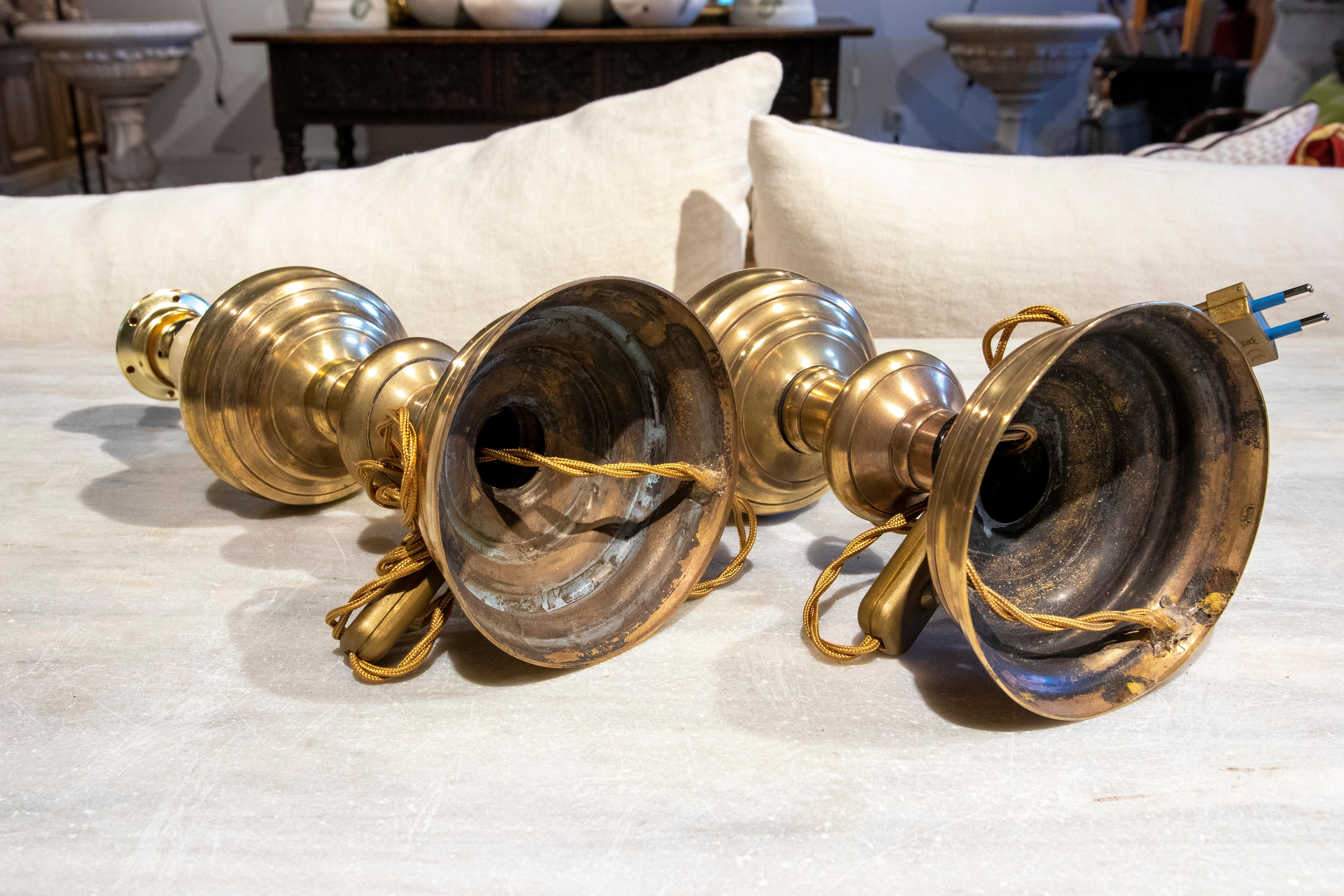 19th Century Pair of Lamps Made with Two Bronze Candlesticks  In Good Condition In Marbella, ES
