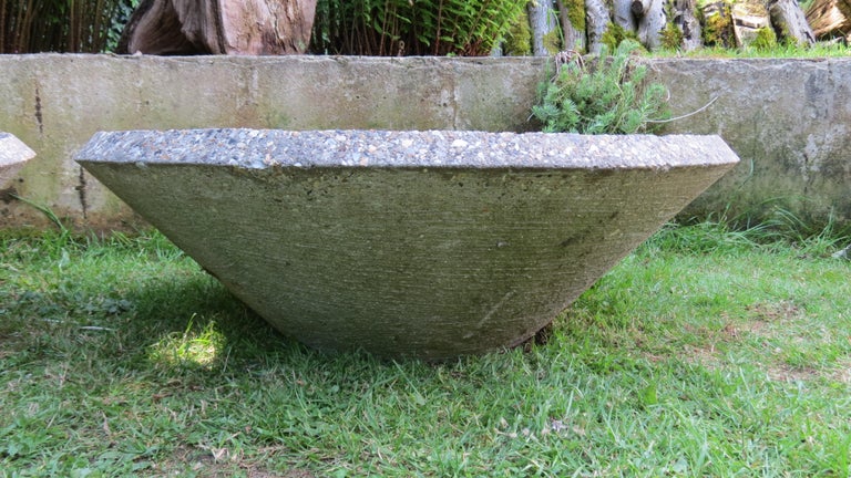 large concrete planters for sale