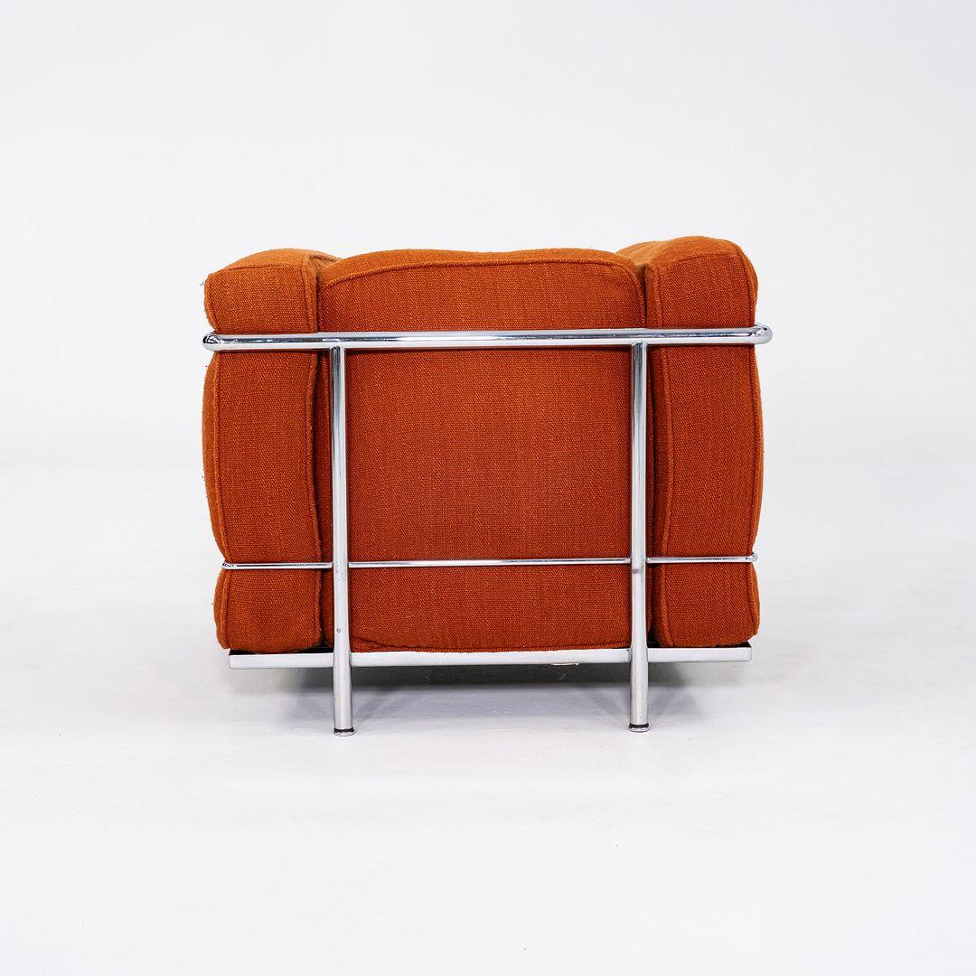 Moderne Paire de fauteuils de salon Le Corbusier Jeanneret Perriand LC2 orange des années 1970