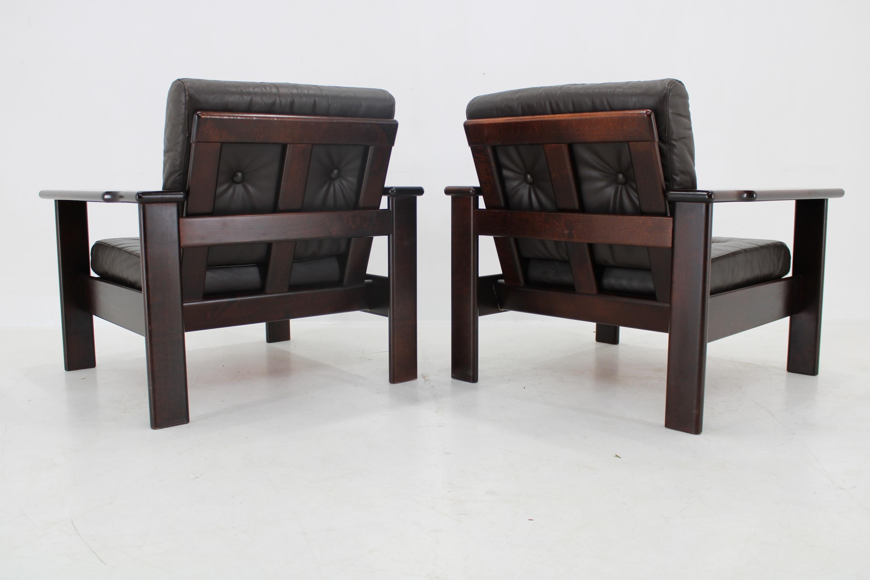 1970s Pair of Leather Armchairs by Lepofinn, Finland For Sale 9