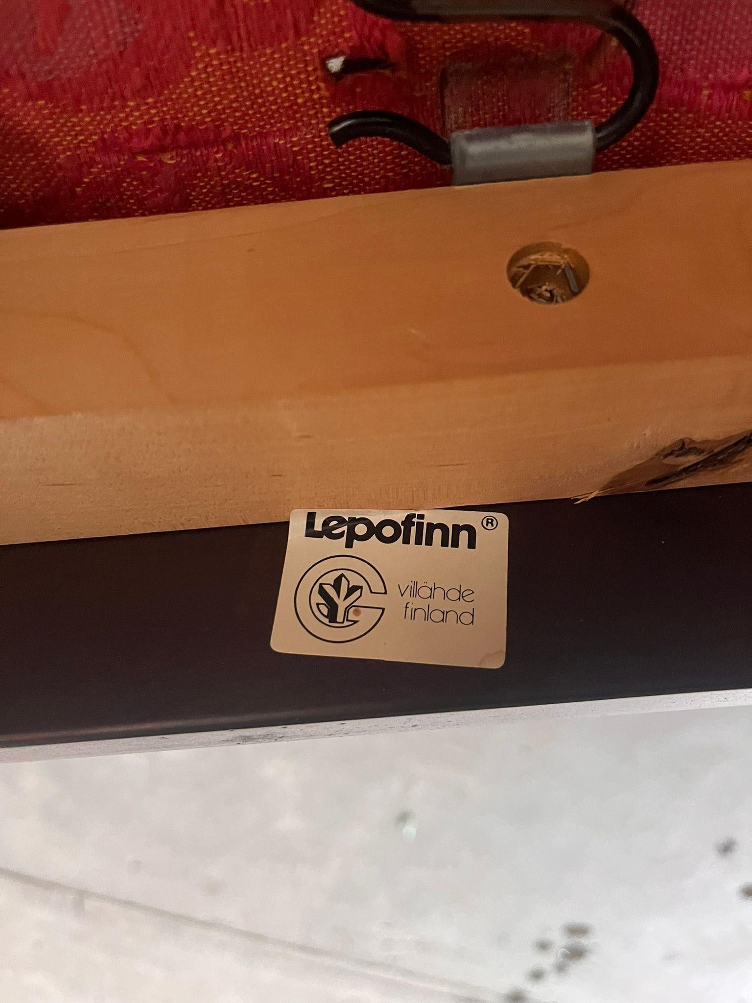 Paar Ledersessel von Lepofinn, Finnland, 1970er Jahre im Angebot 14
