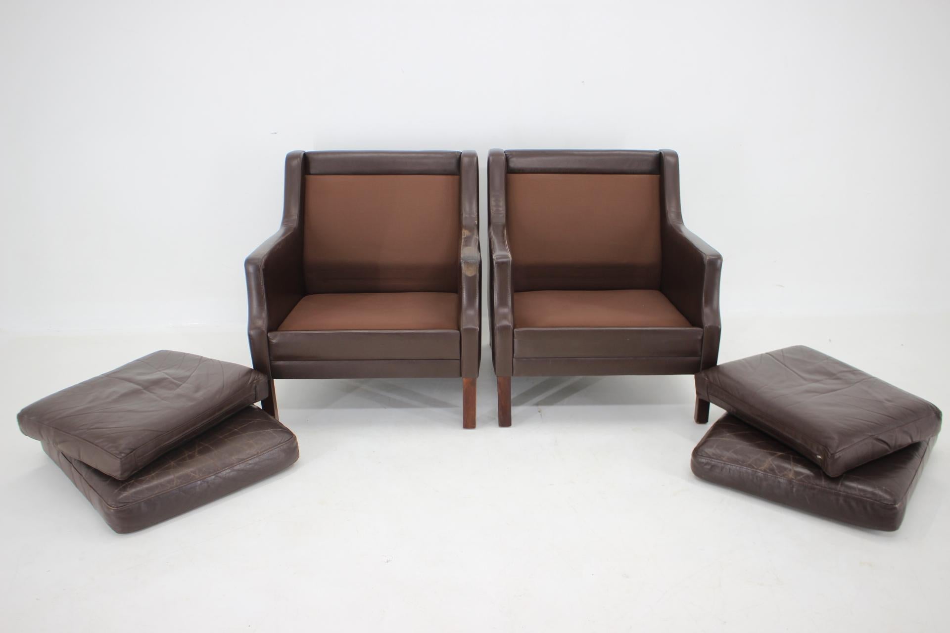 1970s Pair of Leather Armchairs, Denmark For Sale 10