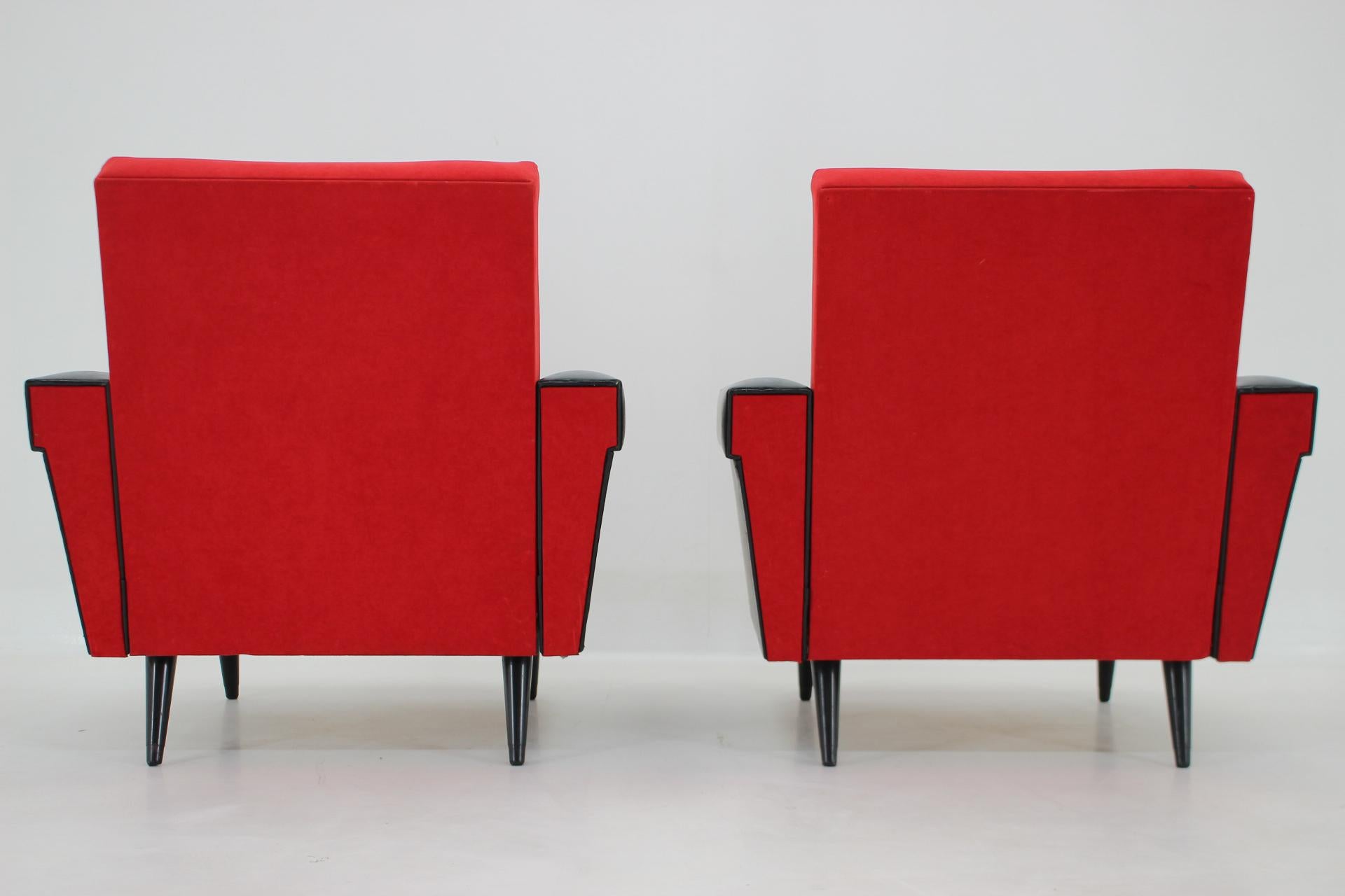 1970's Pair of Leatherette and Red Fabric Armchairs, Czechoslovakia For Sale 1