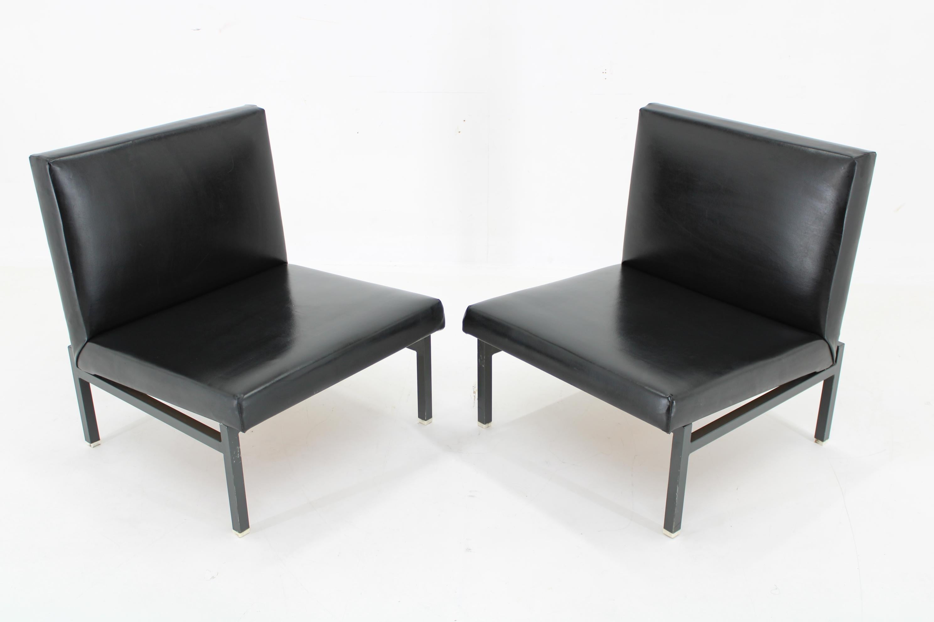 Mid-Century Modern 1970s Pair of Leatherette Lounge Chairs  Czechoslovakia For Sale