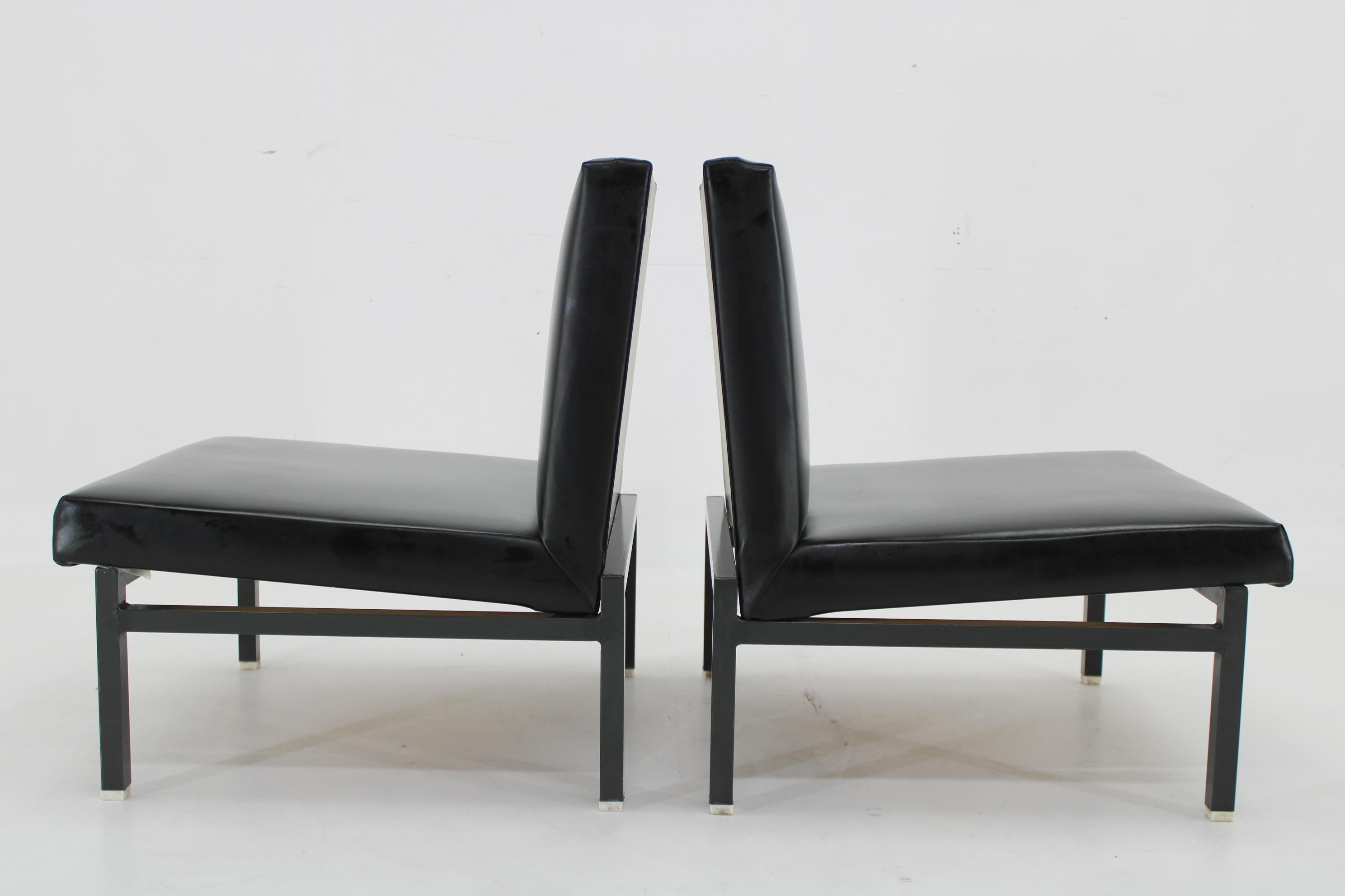 Late 20th Century 1970s Pair of Leatherette Lounge Chairs  Czechoslovakia For Sale