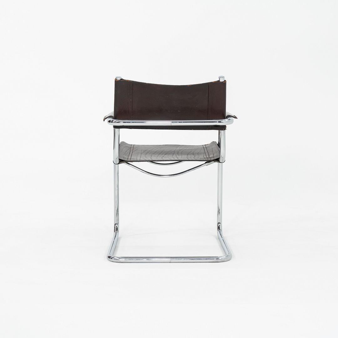 1970 Paire de chaises à bras de salle à manger Mart Stam en cuir et chrome de Matteo Grassi en vente 1