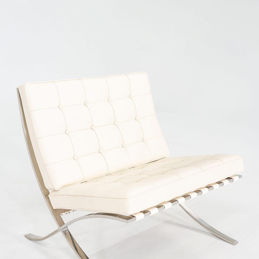 Paar Mies van der Rohe für Knoll Barcelona-Loungesessel mit Rahmen, 1970er Jahre im Angebot 1
