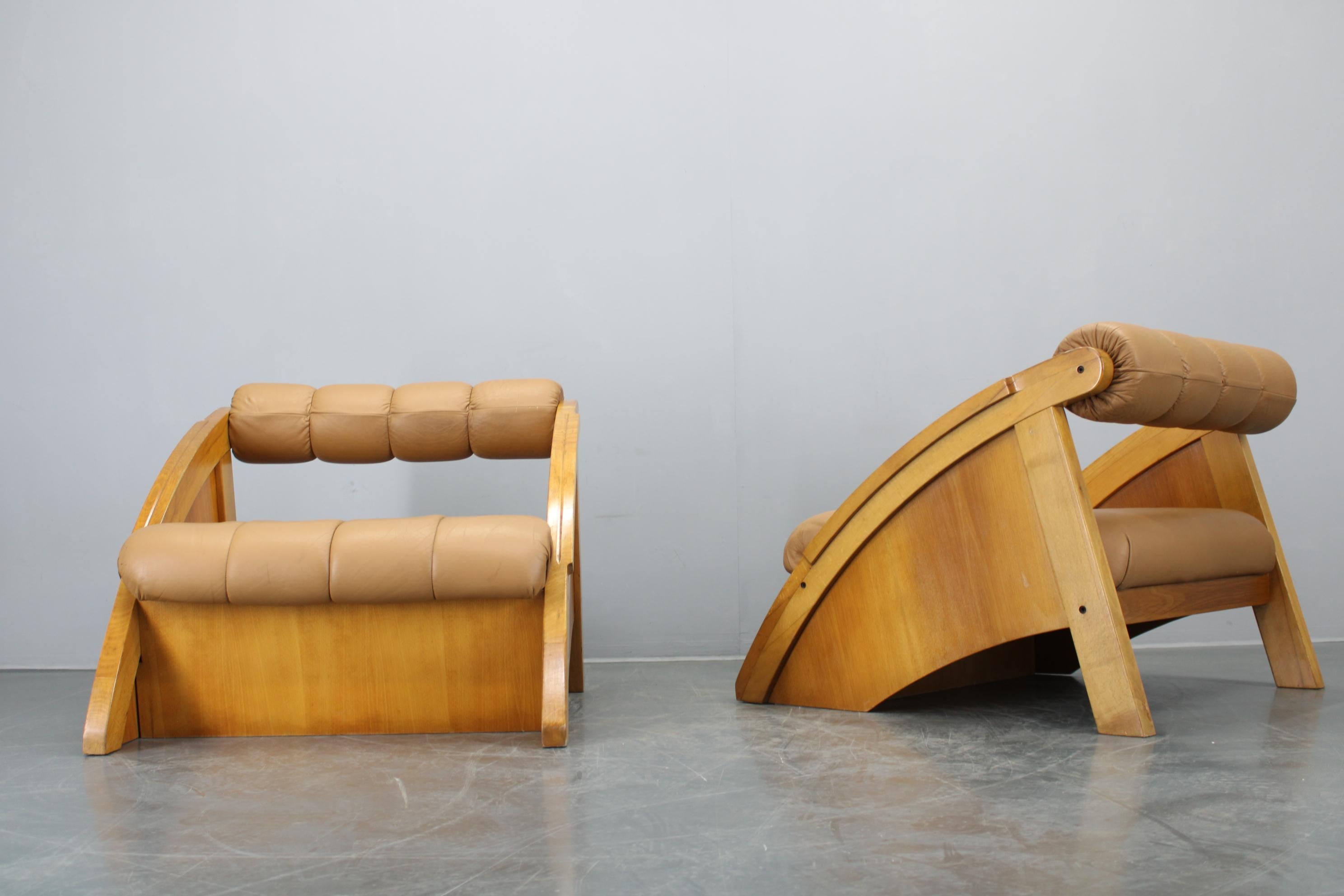 1970s Pair of Rare Oak Armchairs Upholstered in  Leatherette, Czechoslovakia Checo en venta