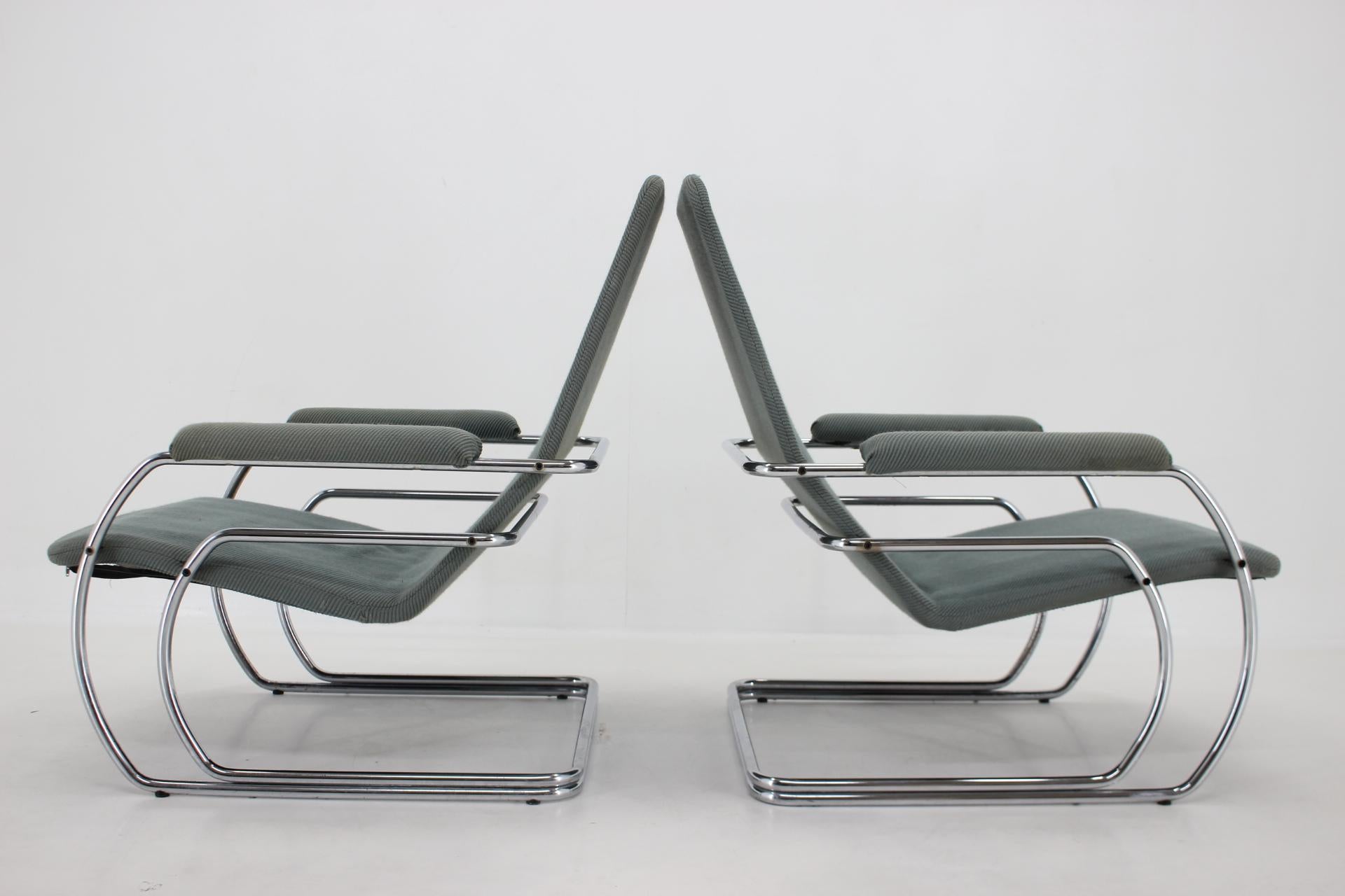 Unknown 1970s, Pair of Rare Tubular Armchairs For Sale