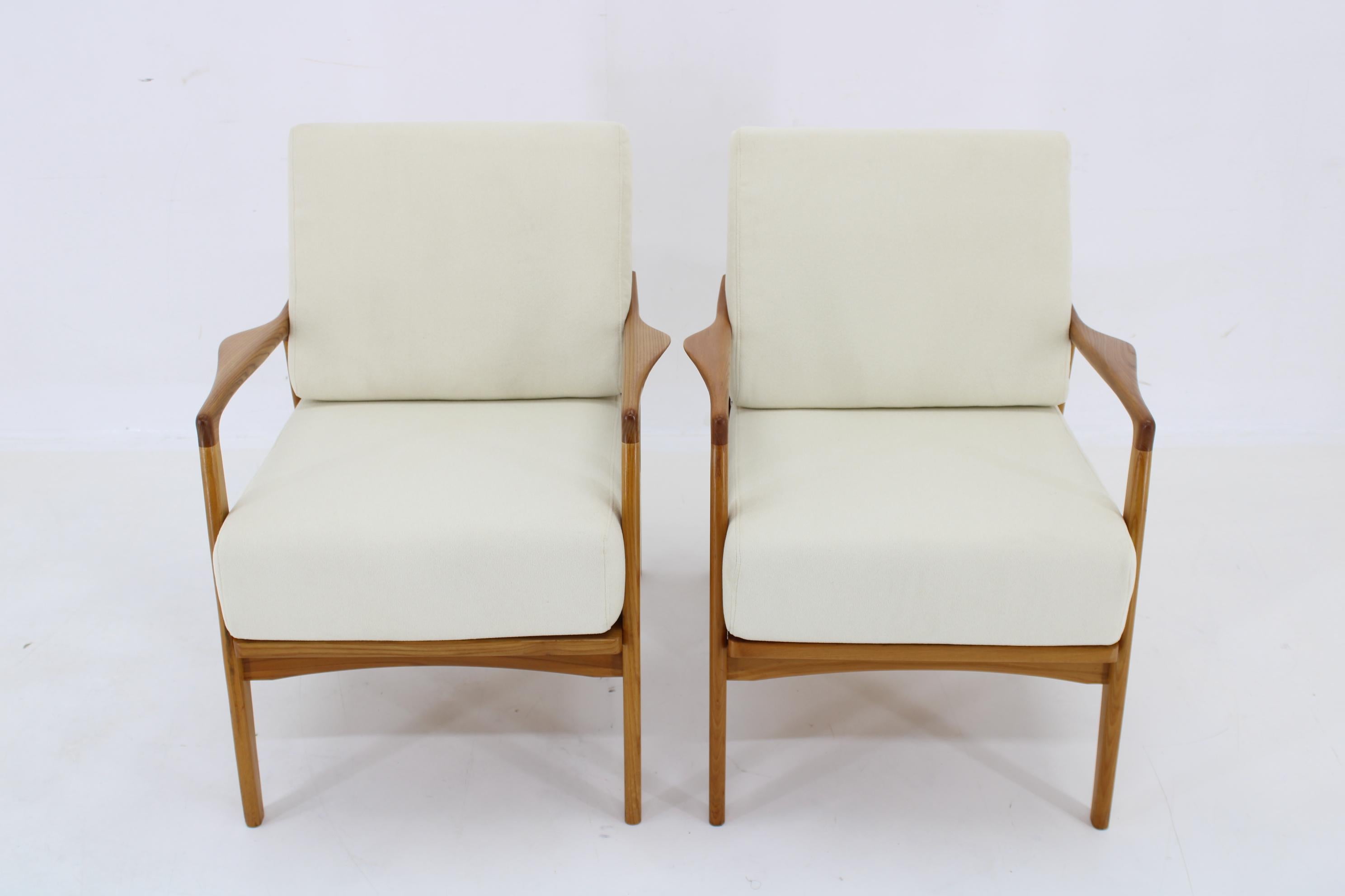 Mid-Century Modern 1970s Pair of Restored Armchairs by Drevotvar, Czechoslovakia 
