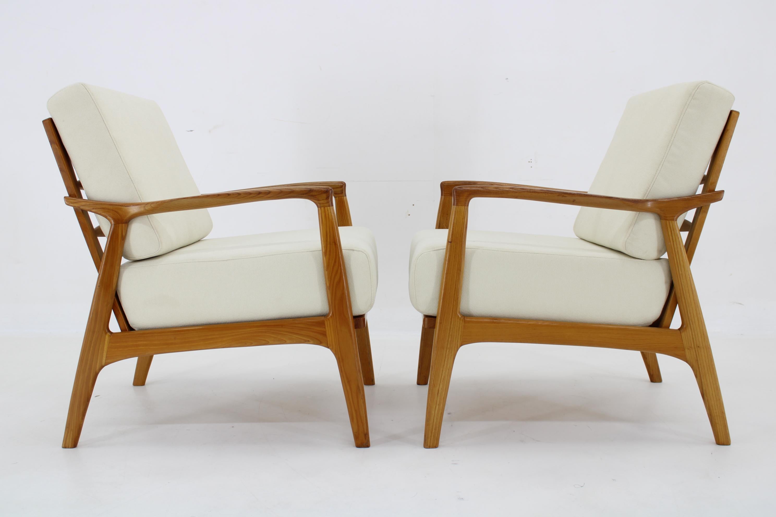1970s Pair of Restored Armchairs by Drevotvar, Czechoslovakia  3