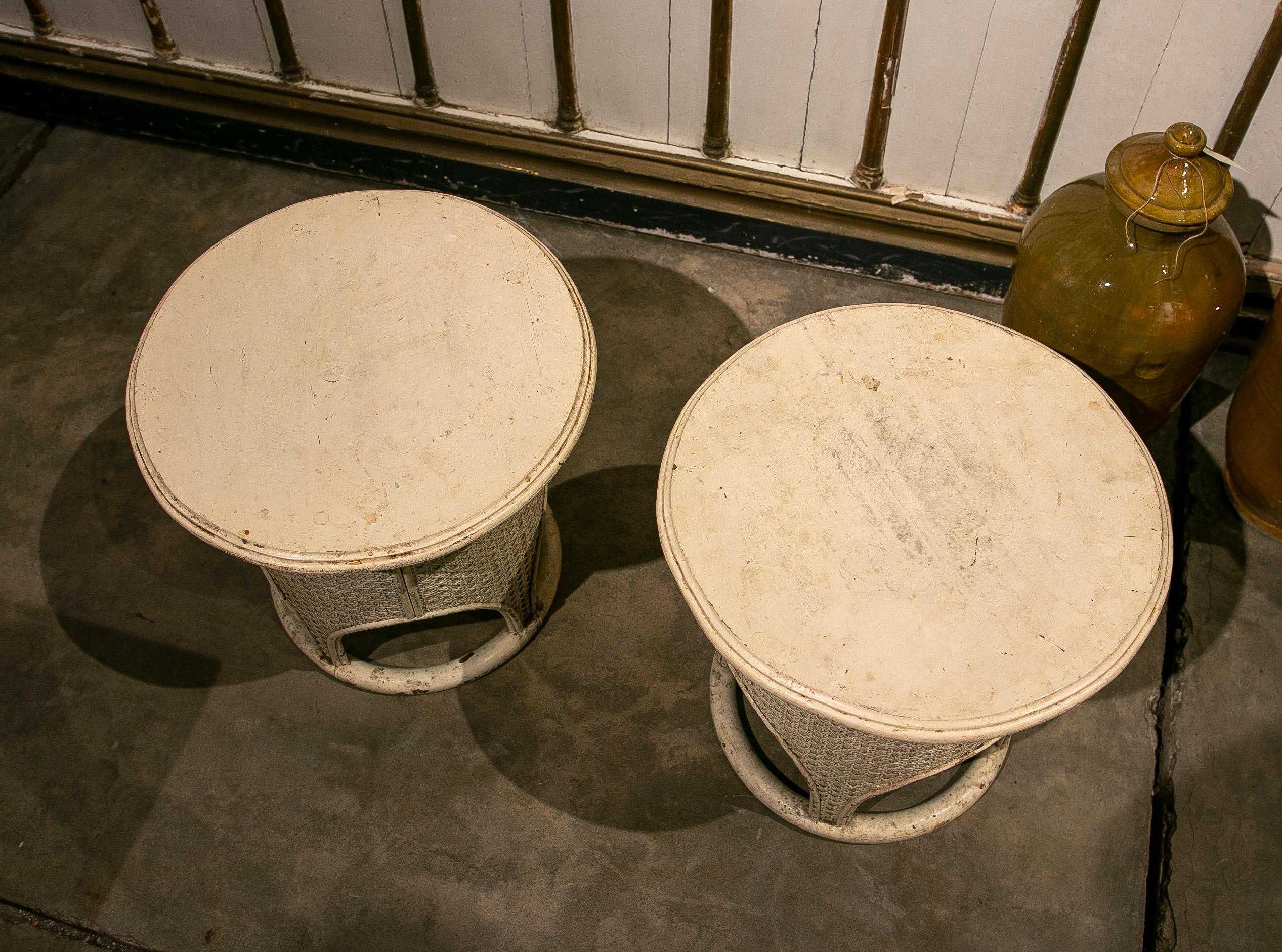 1970s Pair of Round Wooden Side Tables with Wicker 3