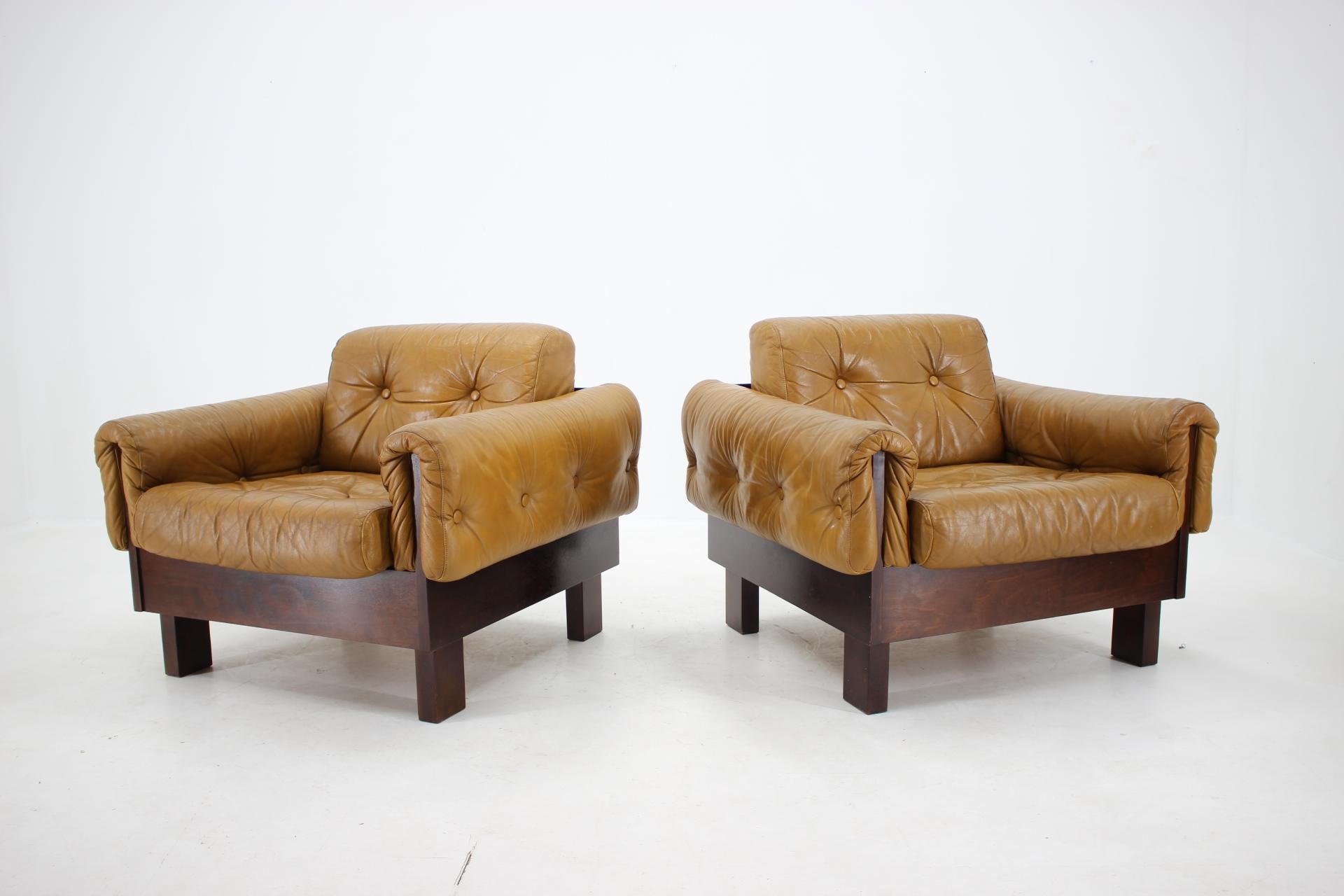 1970s Pair of Scandinavian Cognac Leather Armchairs In Good Condition In Praha, CZ