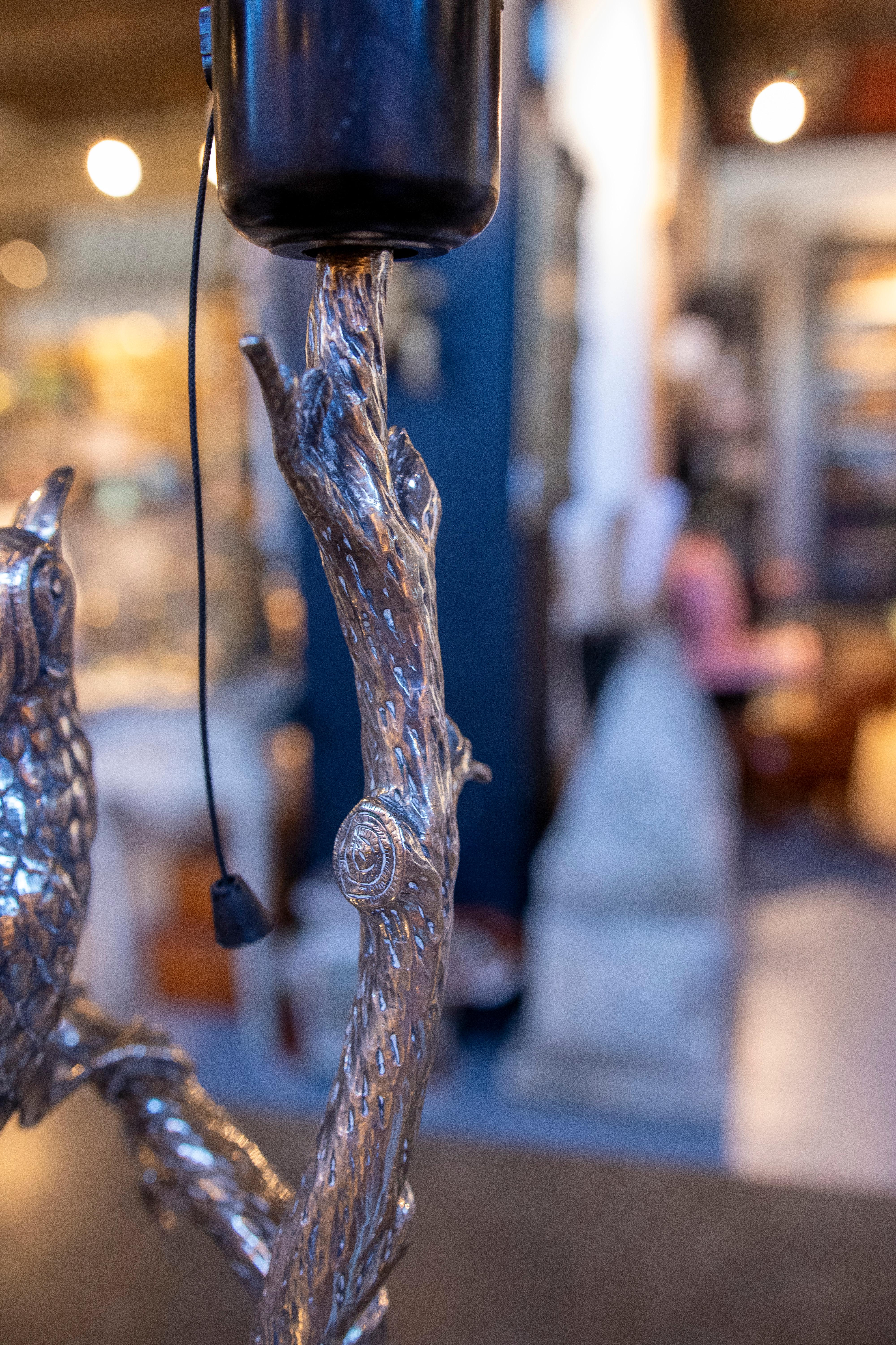 1970s Pair of Silver Lamps with Embossed Birds. Silver weight: 1.5 kg. 10