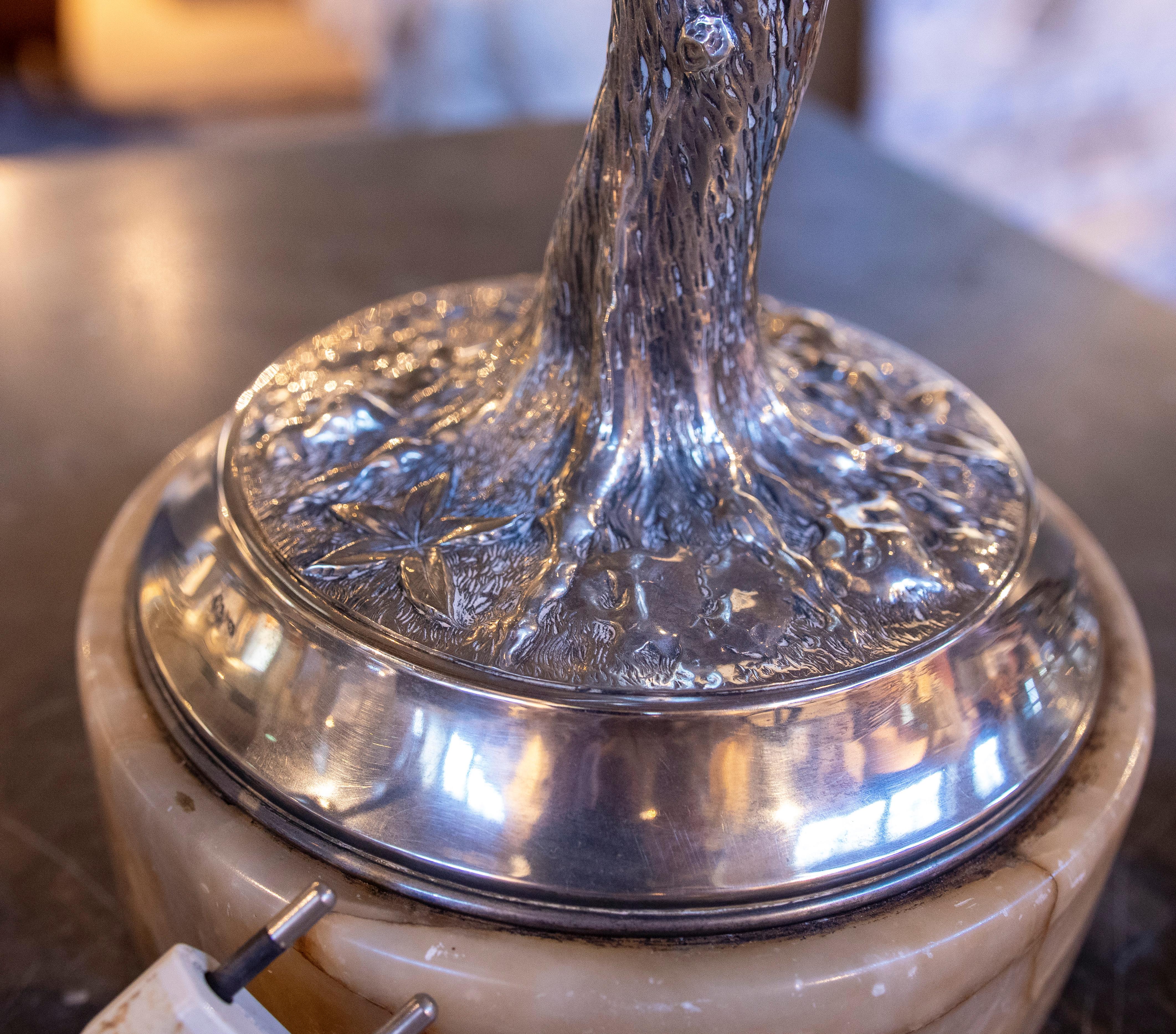 1970s Pair of Silver Lamps with Embossed Birds. Silver weight: 1.5 kg. 1
