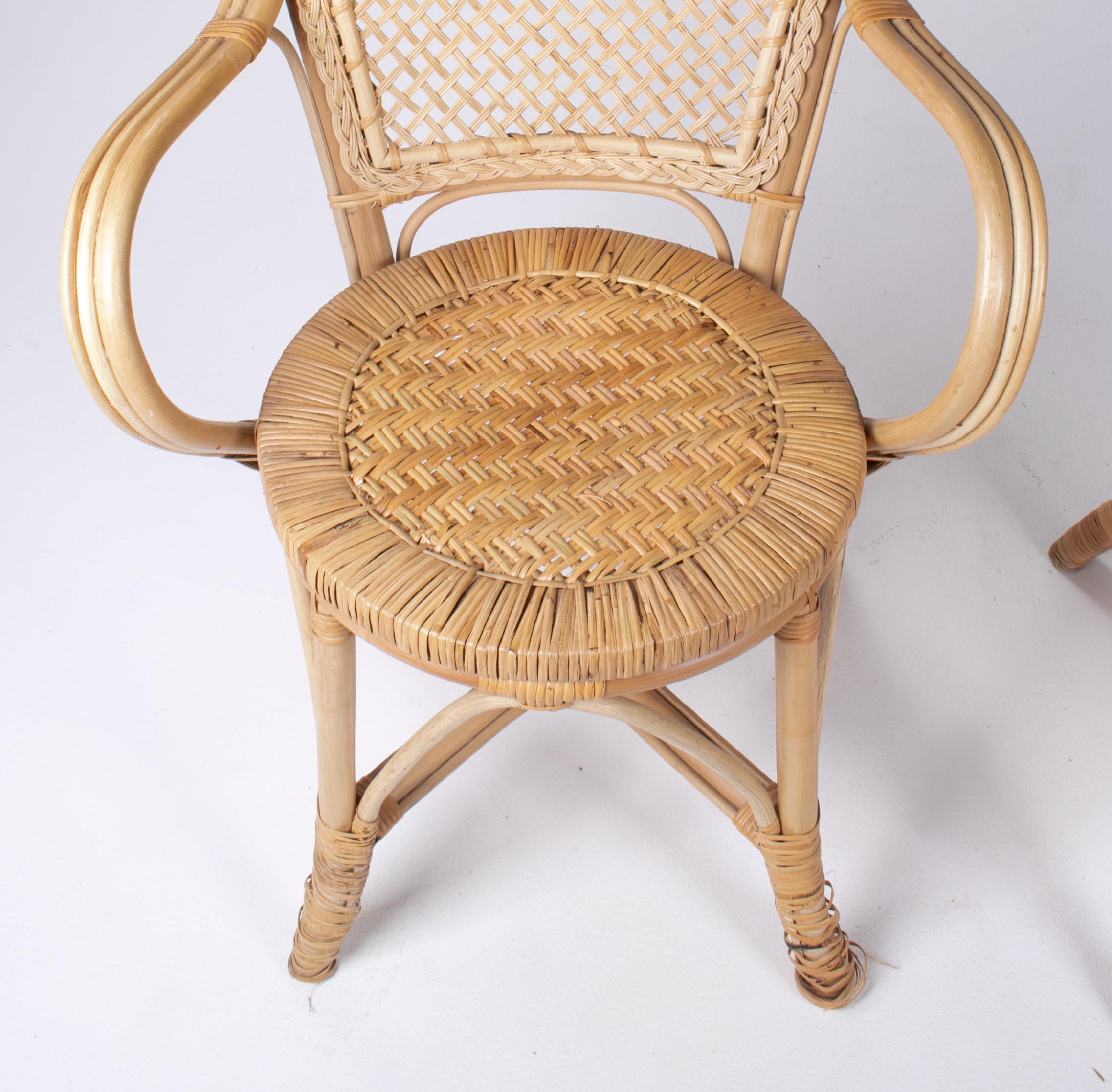 1970s Pair of Spanish Bamboo and Wicker Armchairs For Sale 3